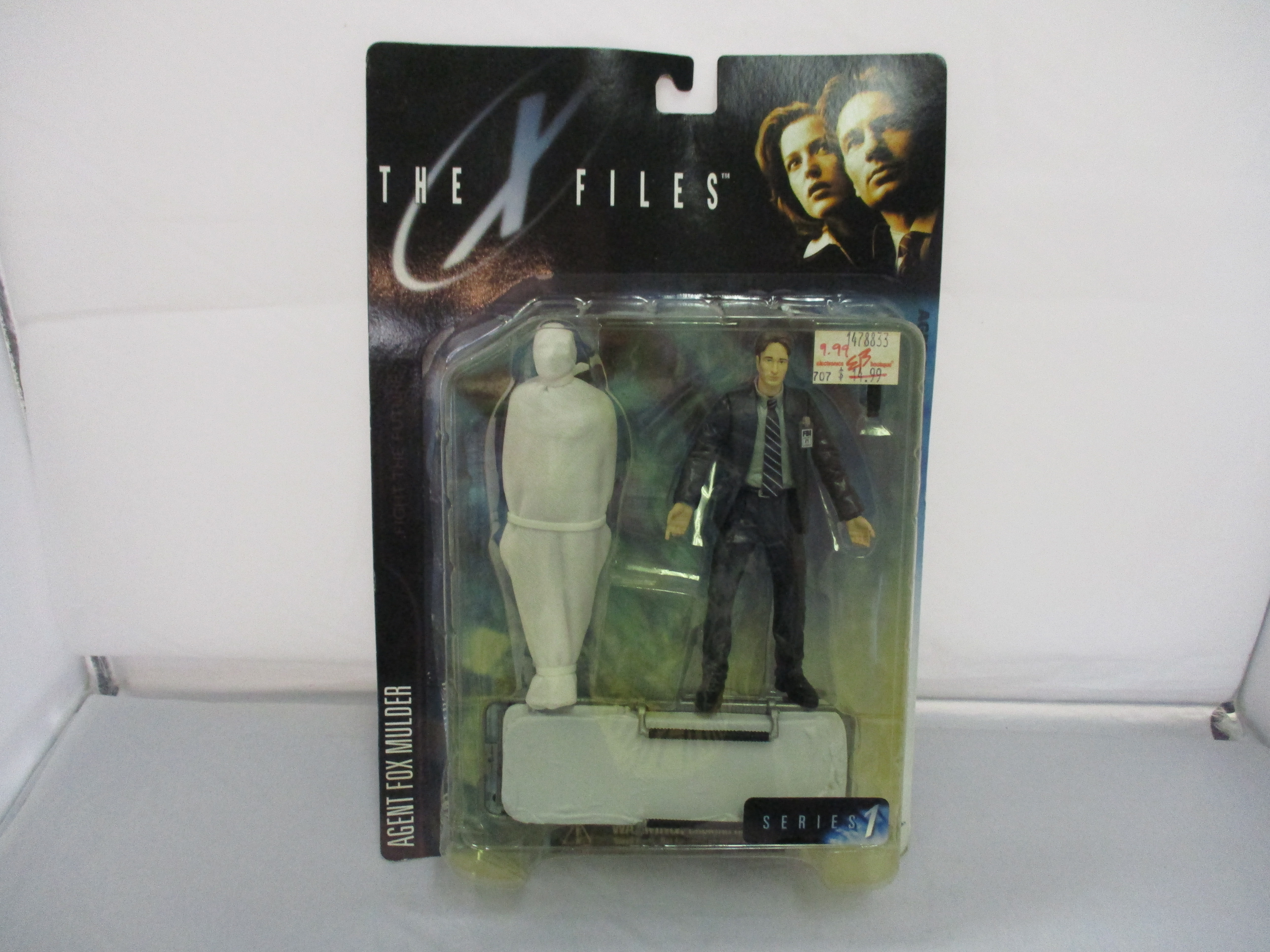 McFarlane Toys X-Files Series 1 Agent Mulder