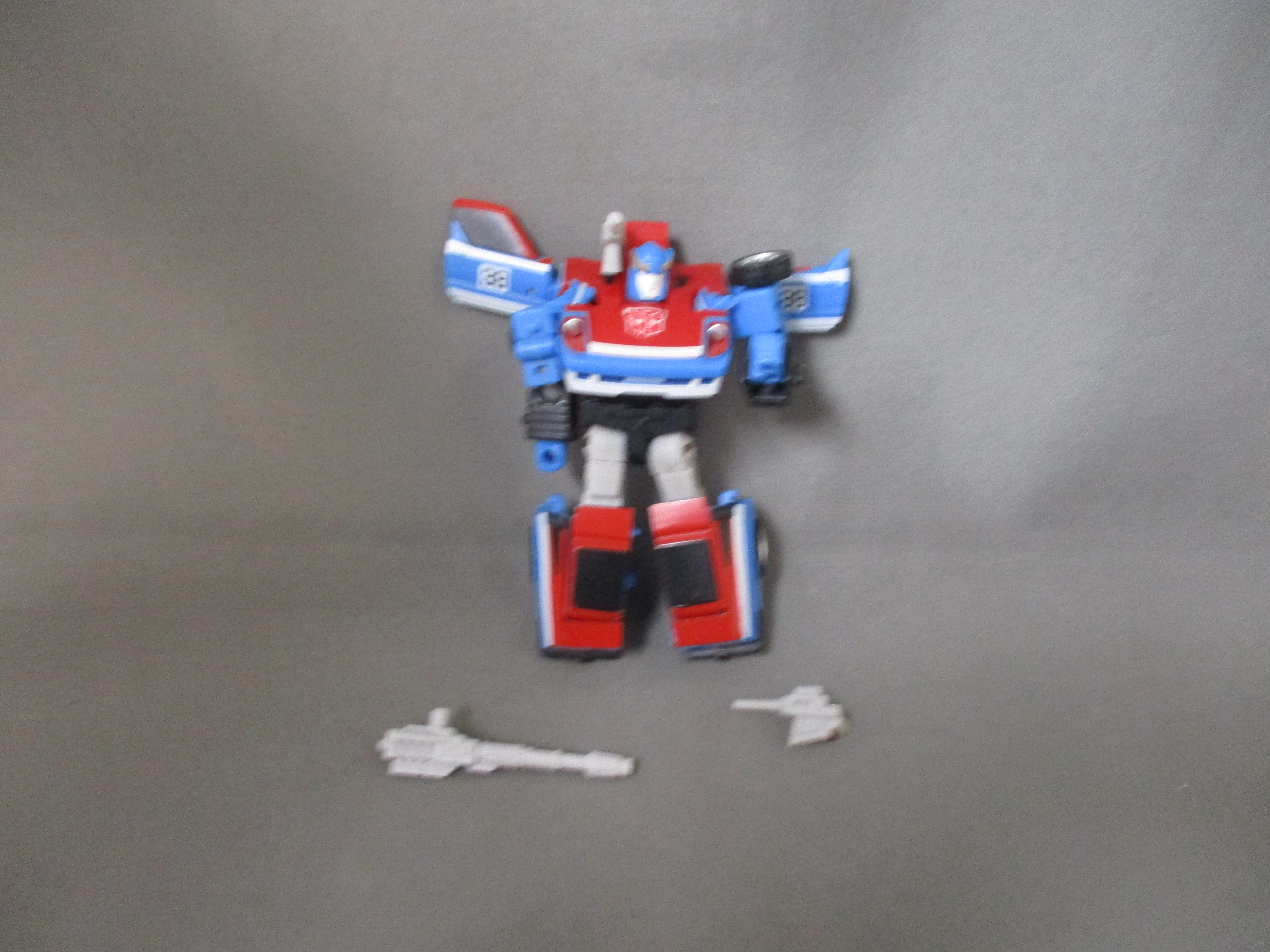 Newage NA H5 Maverick (Smokescreen)