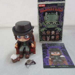 Pop Mart Universal Monsters Van Helsing