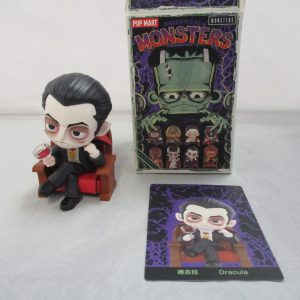 Pop Mart Universal Monsters Dracula