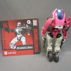 Transformers Studio Series #85 Arcee