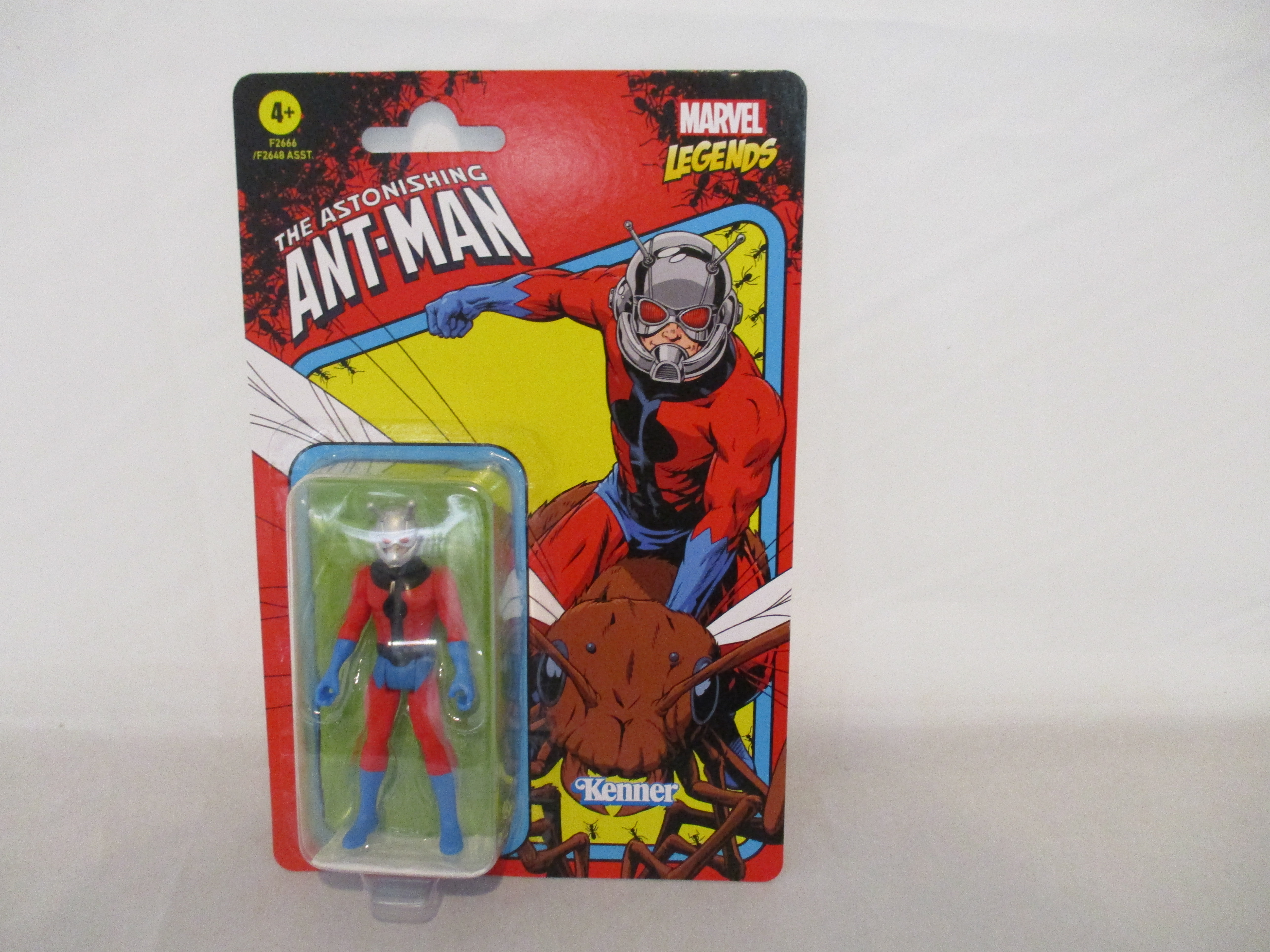 Hasbro Marvel Legends Retro 3.75 The Astonishing Ant-Man
