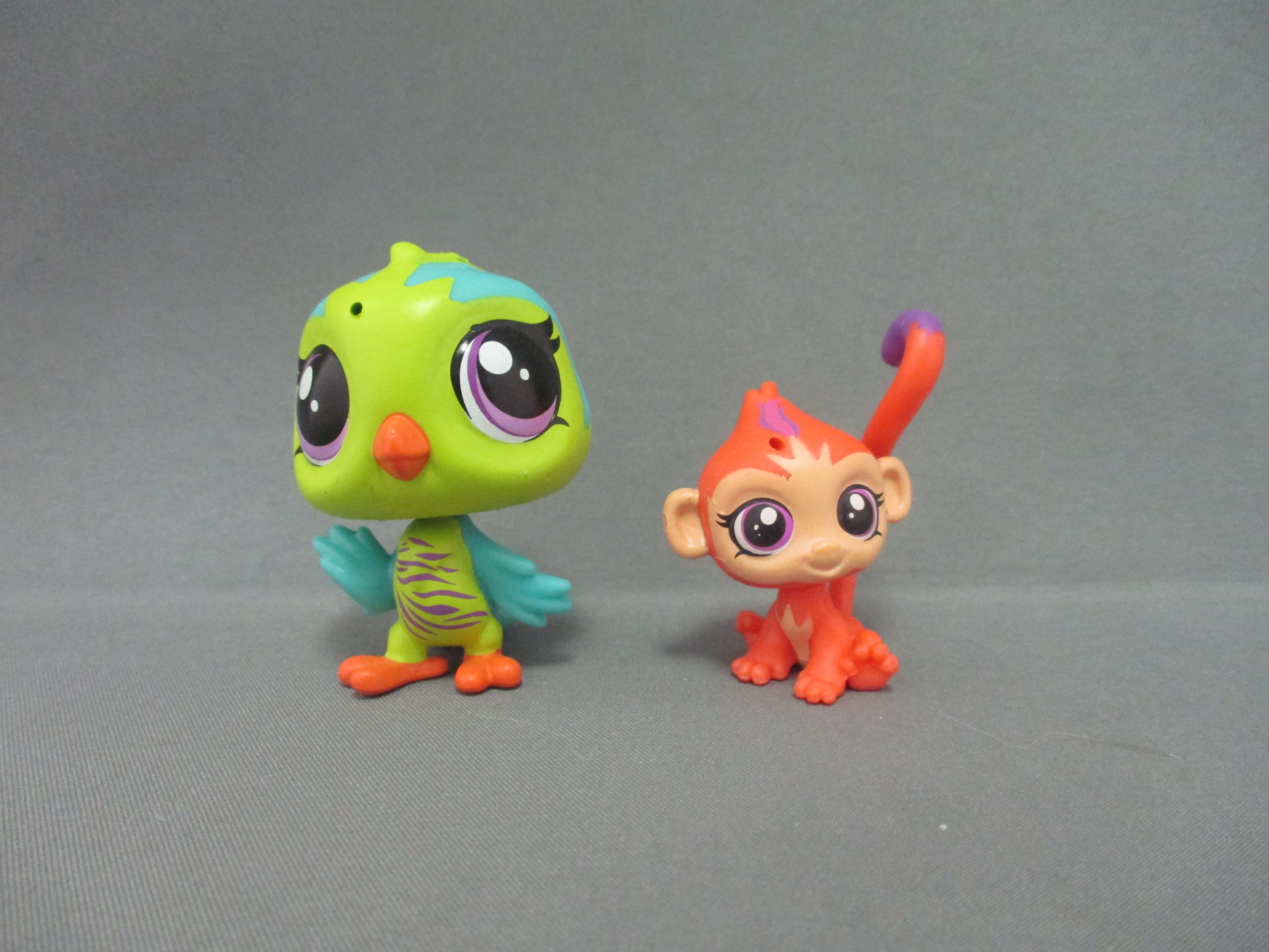 Hasbro Littlest Pet Shop Fest Jet Partial Set Hugsy Lovejoy