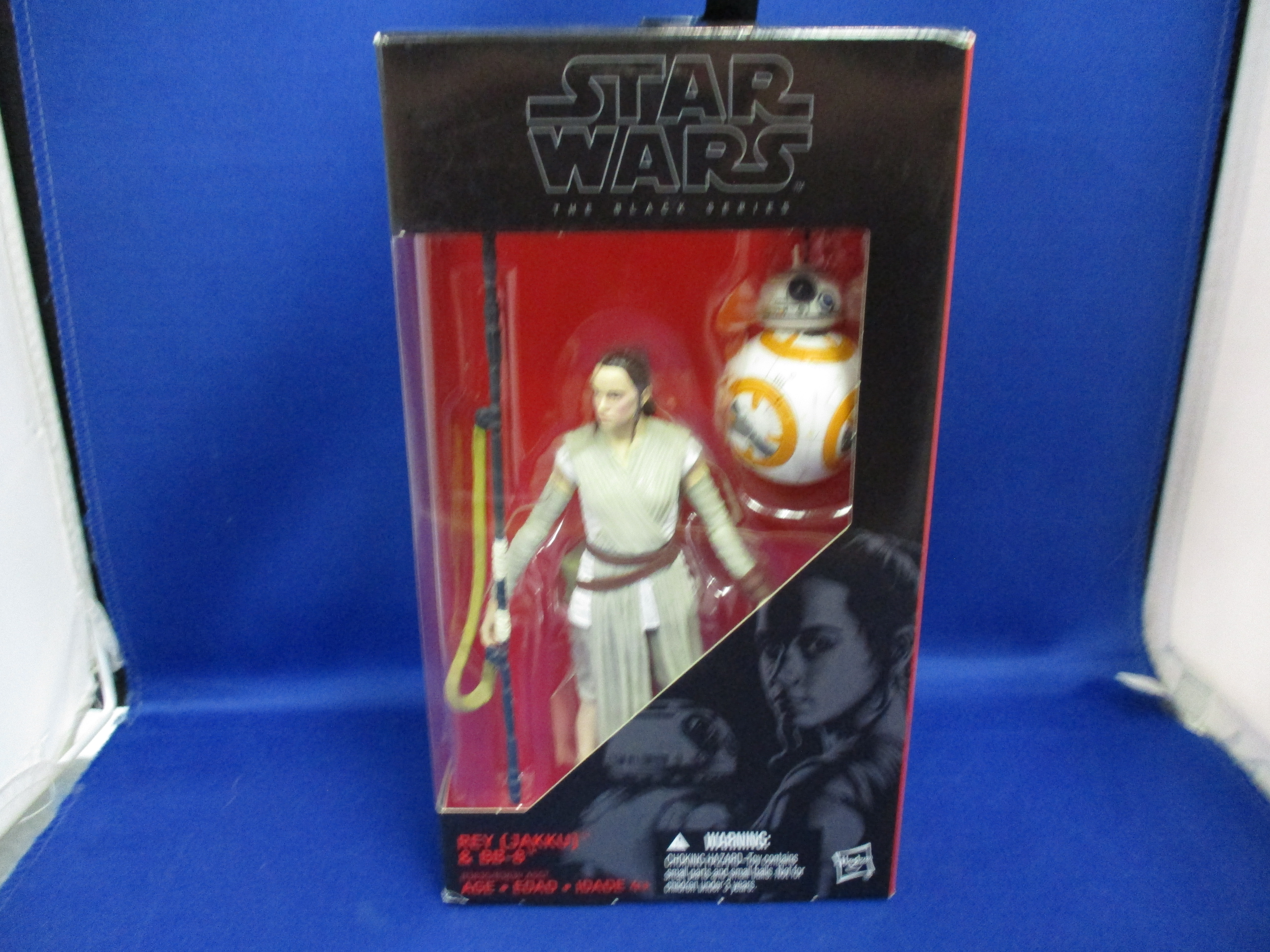 Black Series #02 Rey (Jakku) w/ BB-8