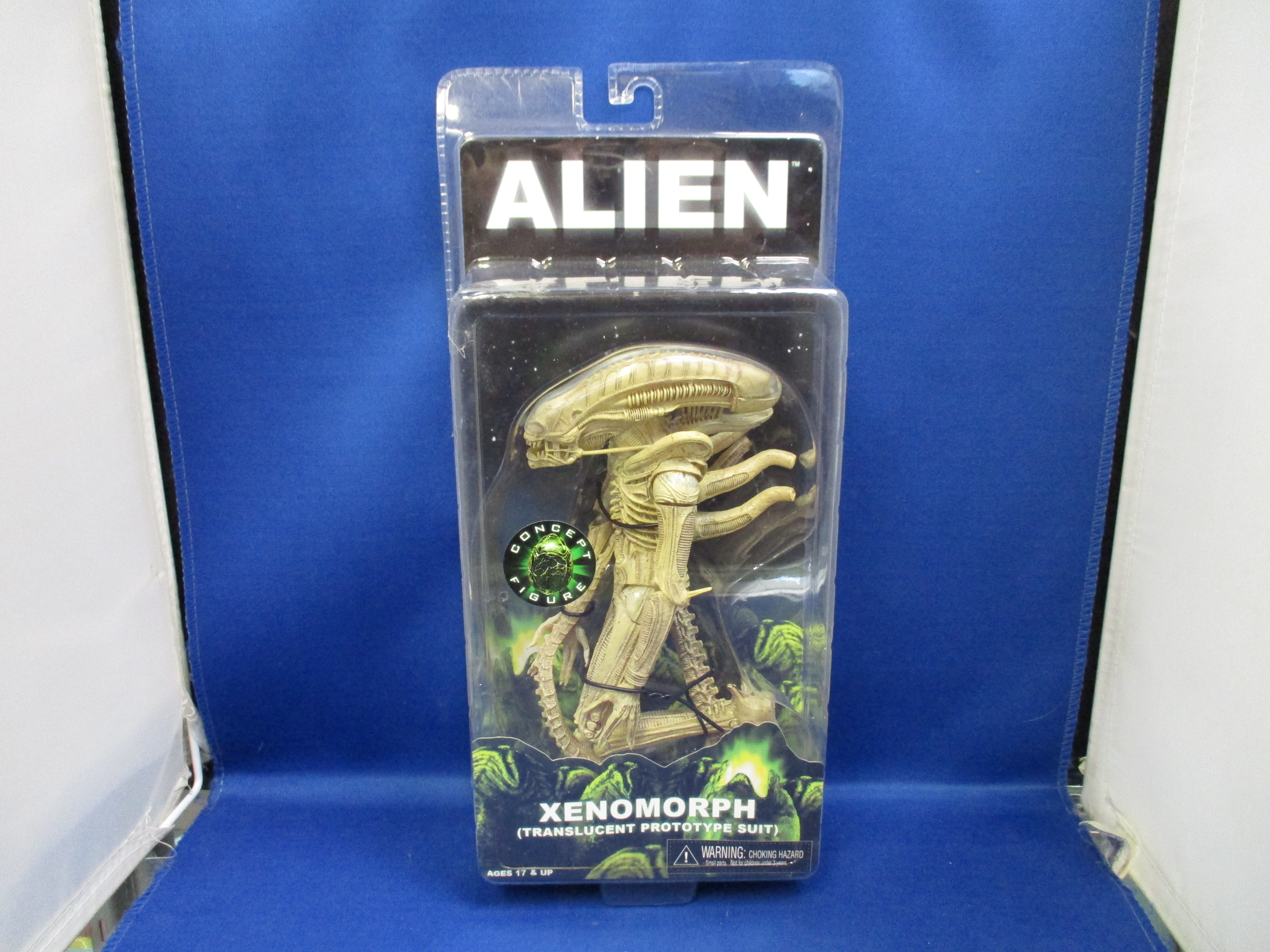 Neca Reel Toys Aliens Xenomorph Translucent Prototype Suit