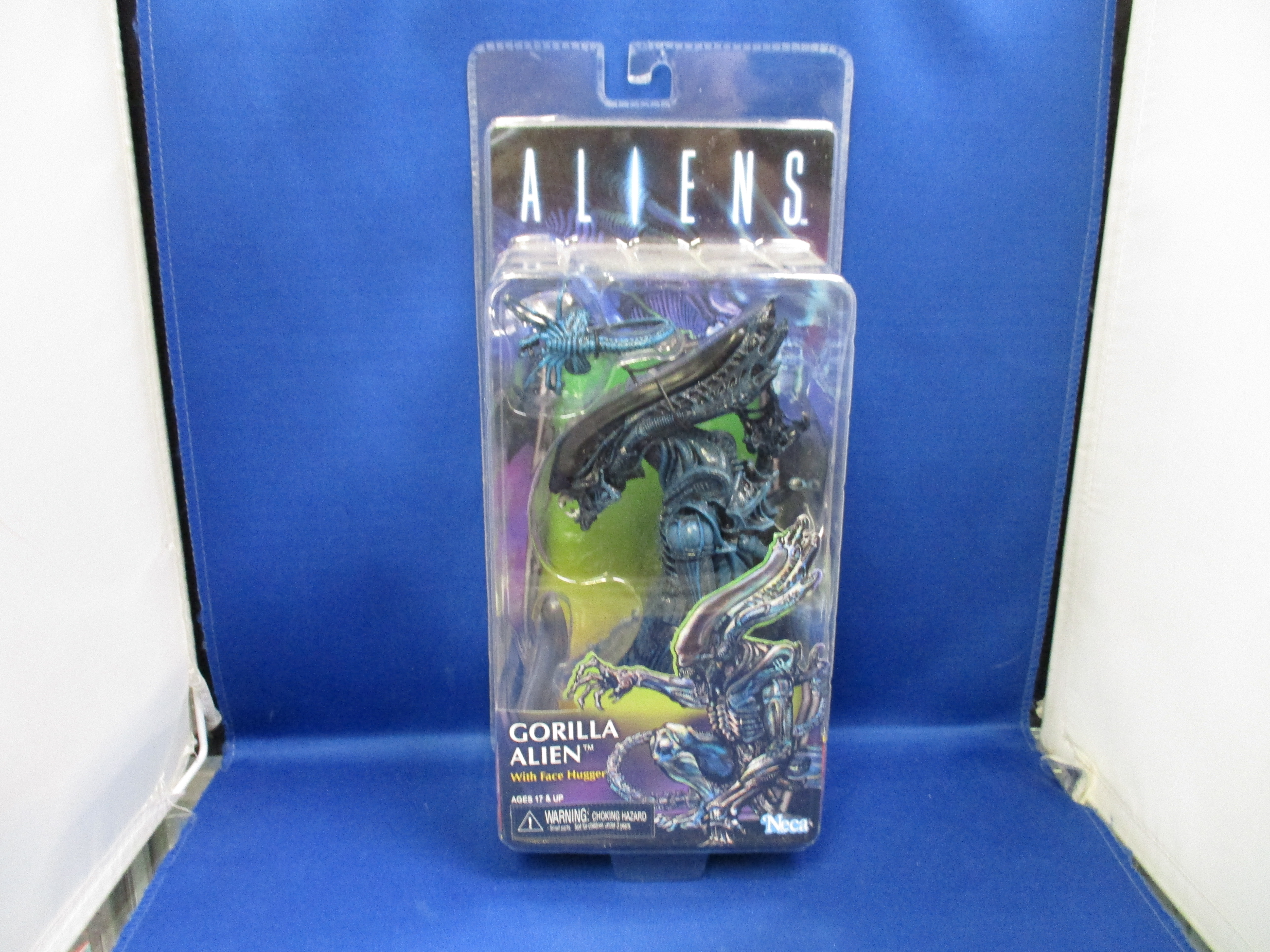 Neca Reel Toys Aliens Gorilla Alien With Face Hugger