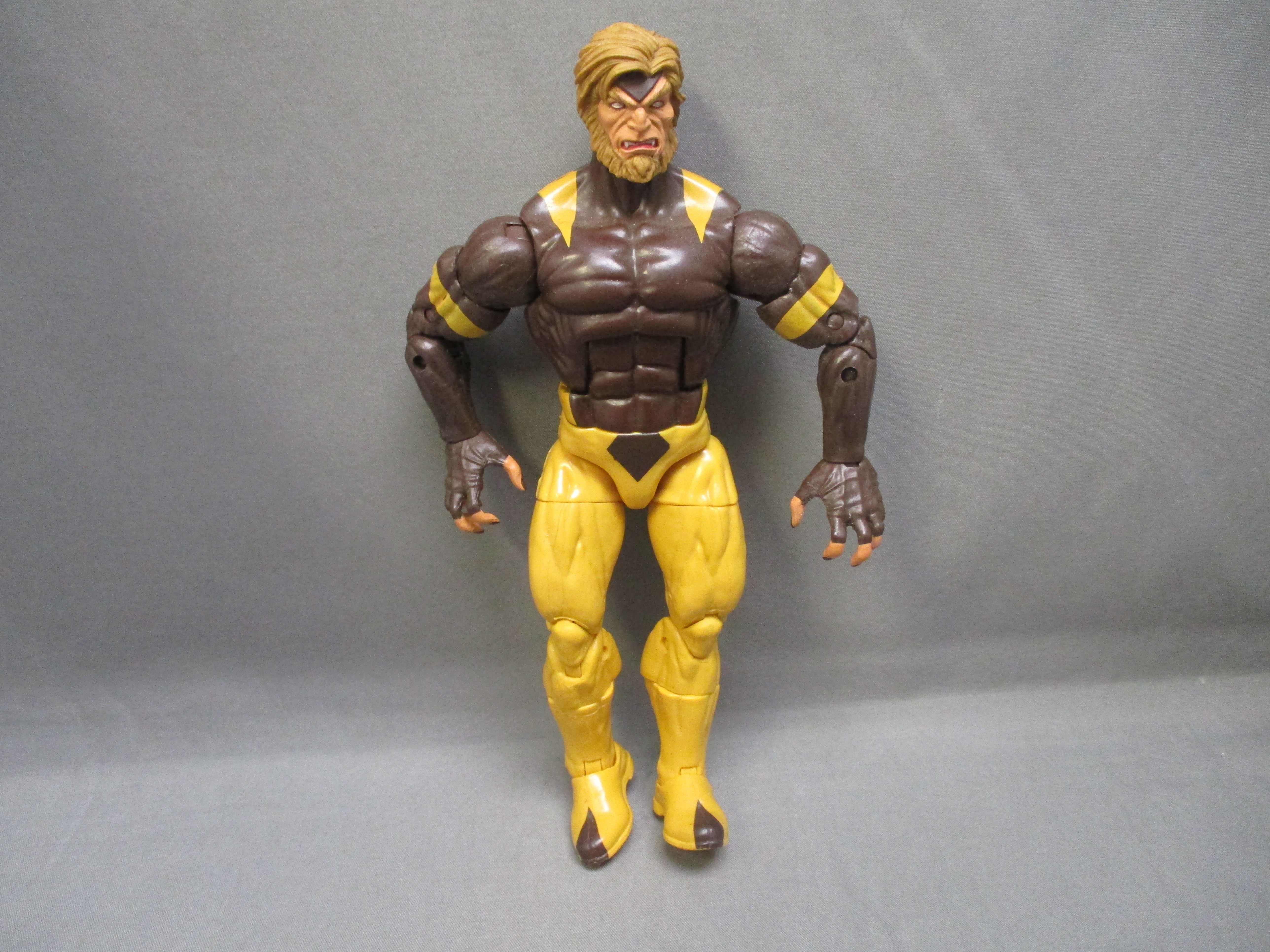 Marvel Legends Puck Wave Sabretooth