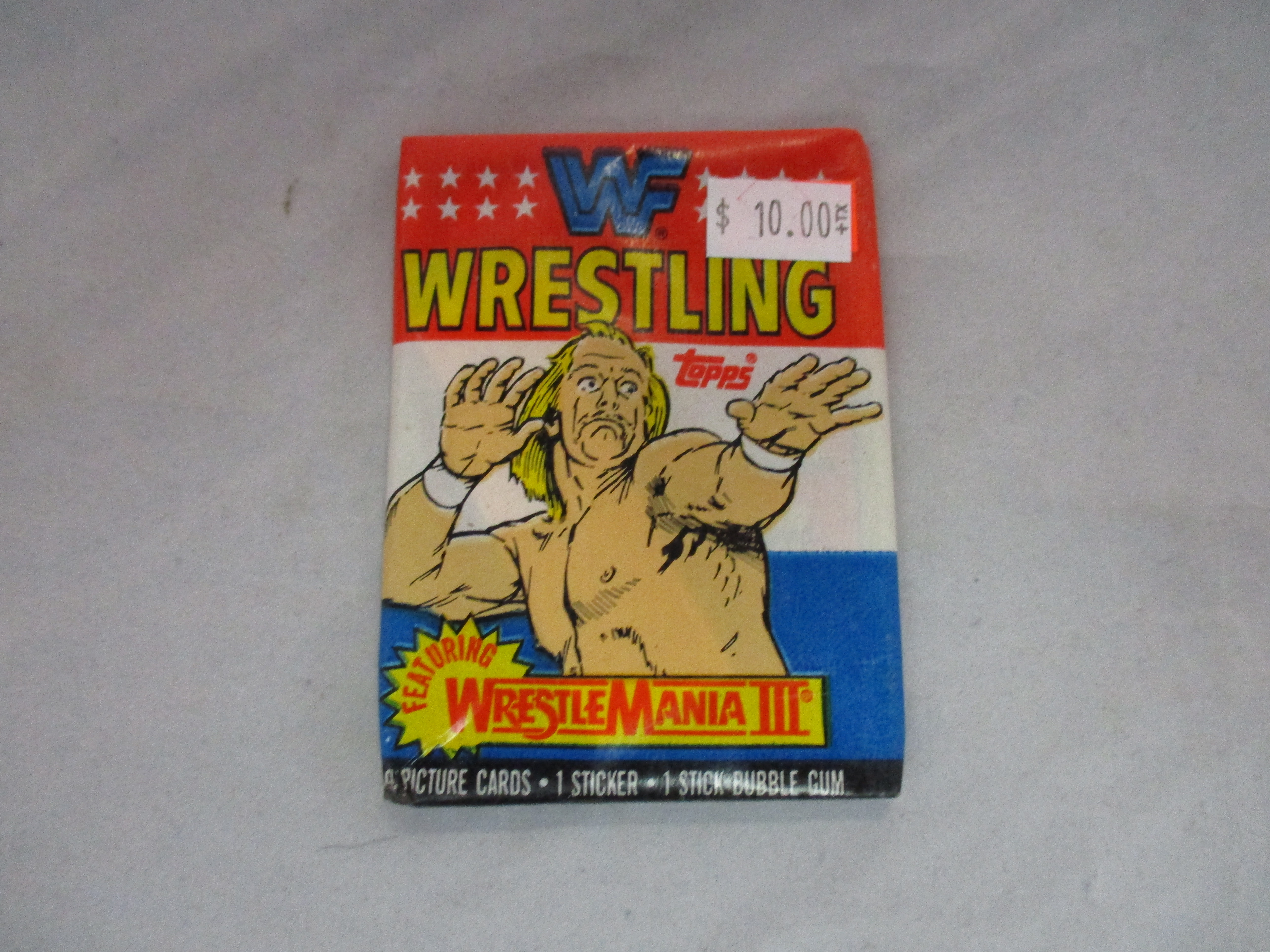 Topps WWF Wrestling Card Pack (single pack of 9 cards)