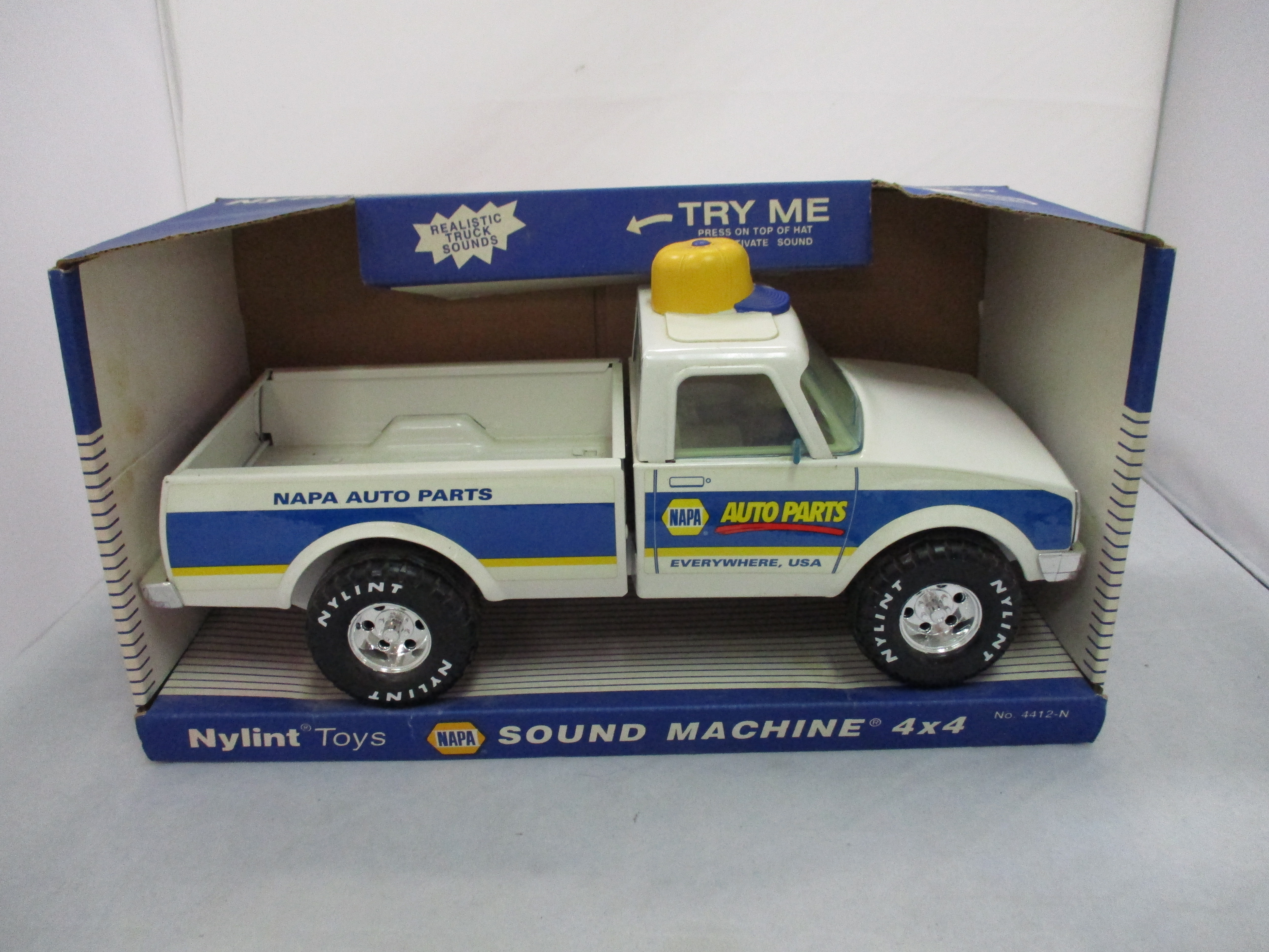 Nylint Toys NAPA Sound Machine 4x4