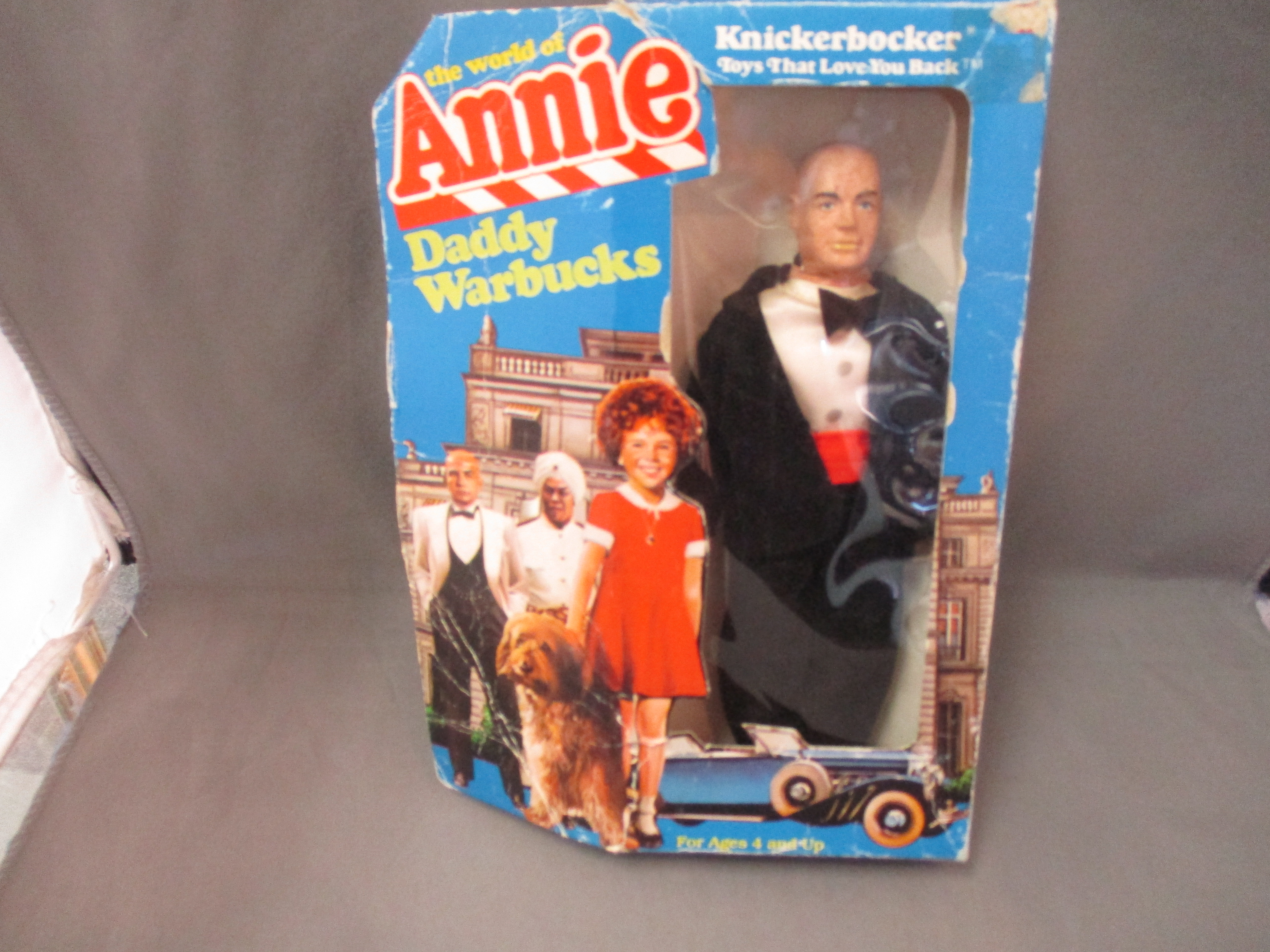 Knickerbocker The World of Annie: Daddy Warbucks