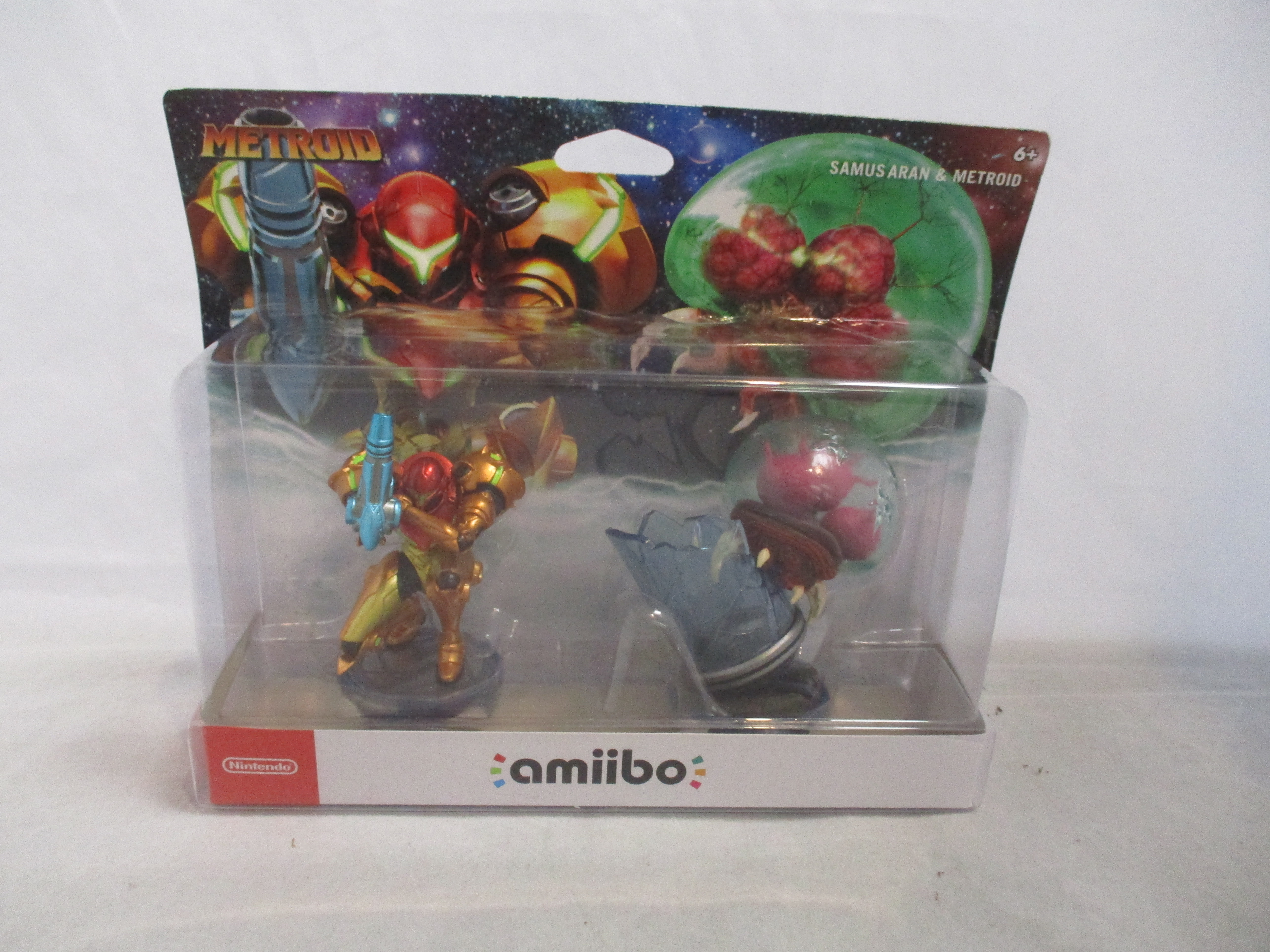 Nintendo Amiibo Metroid Samus Aran & Metroid