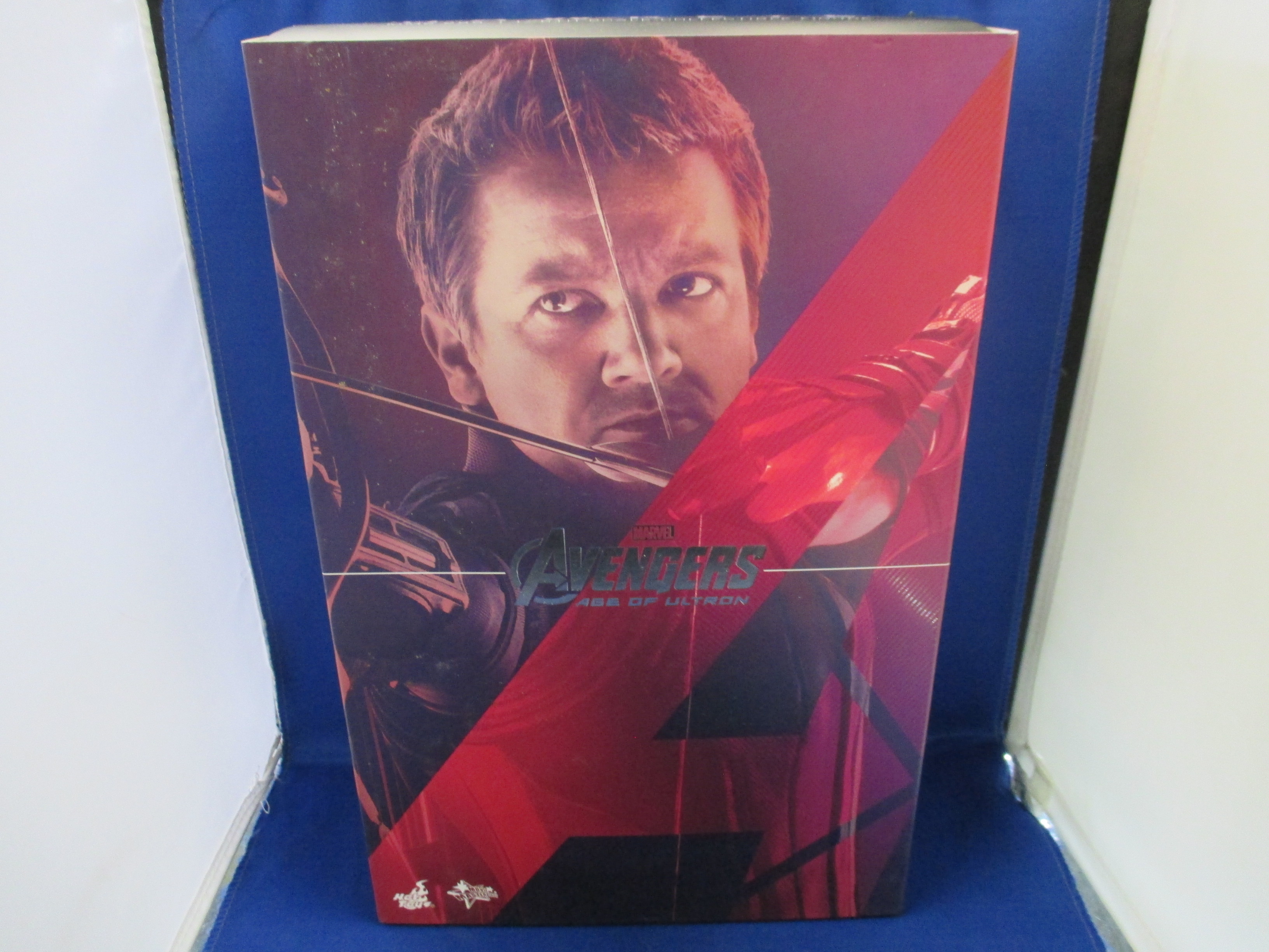 Hot Toys Age Of Ultron Hawkeye