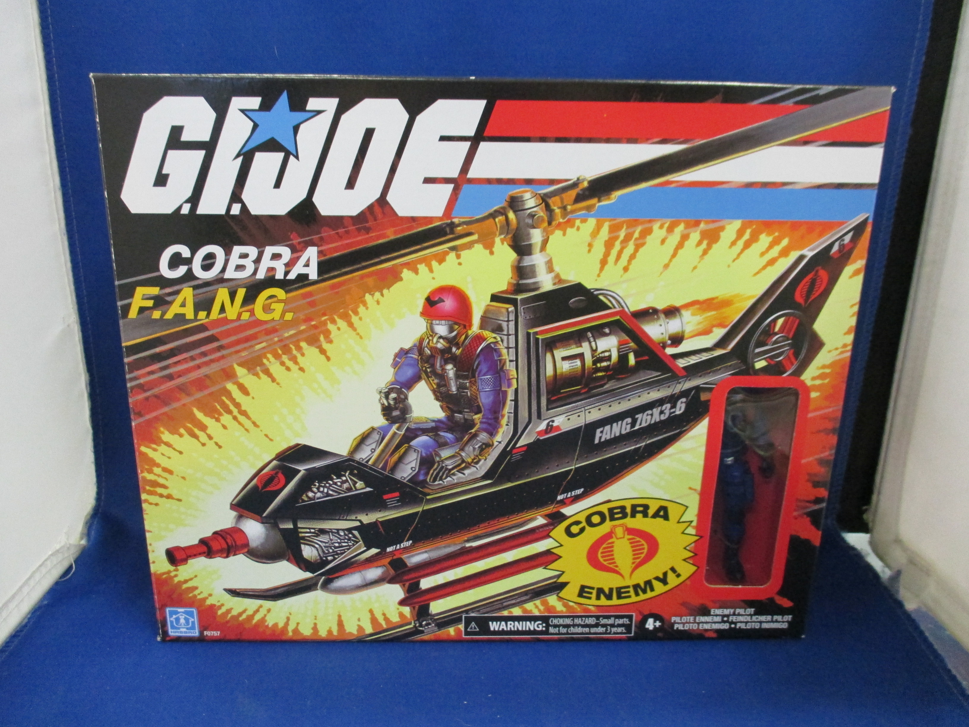 2020 G.I. Joe Cobra F.A.N.G. W/ Enemy Pilot