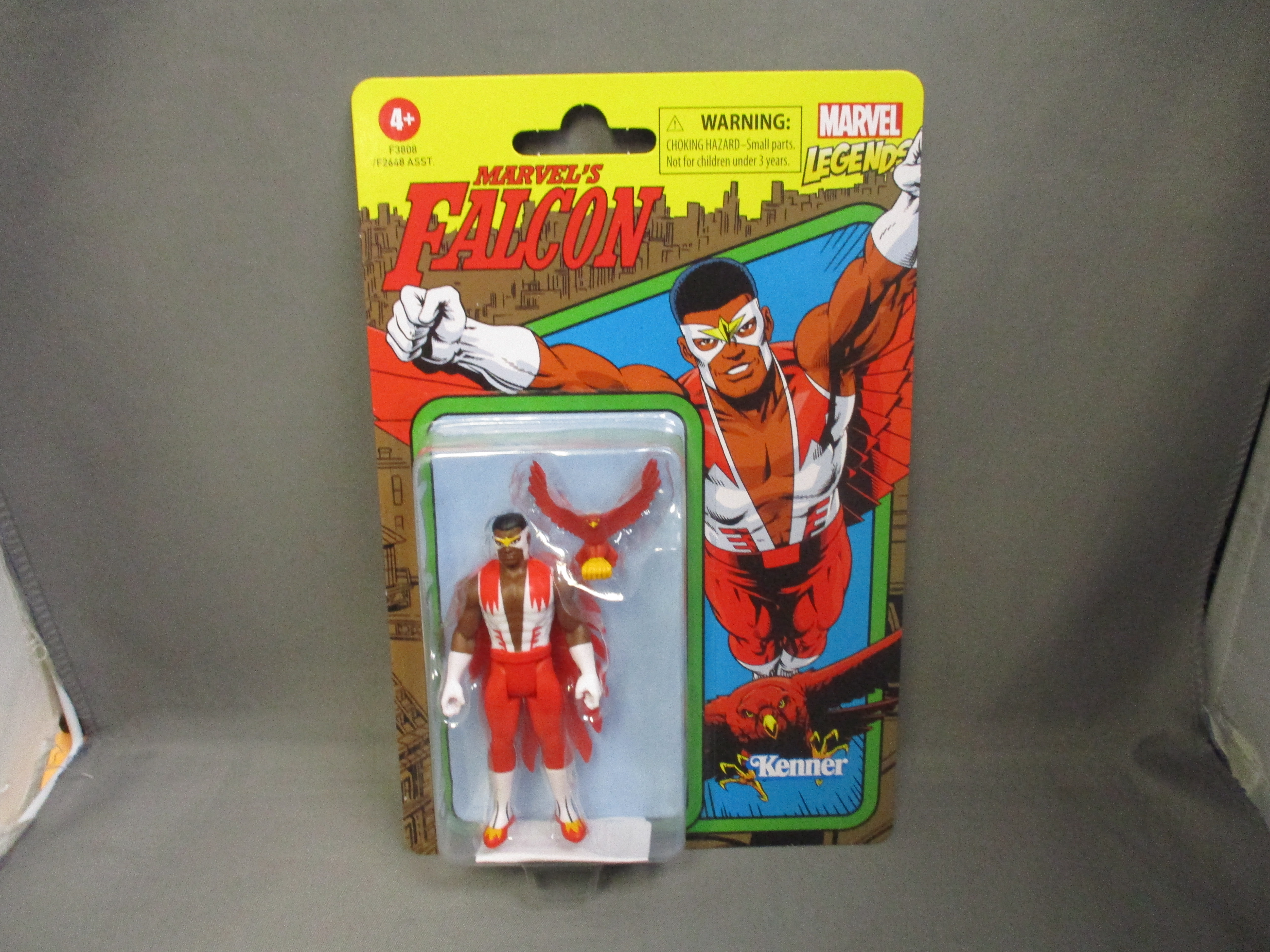 Hasbro Marvel Legends Retro 3.75 Falcon