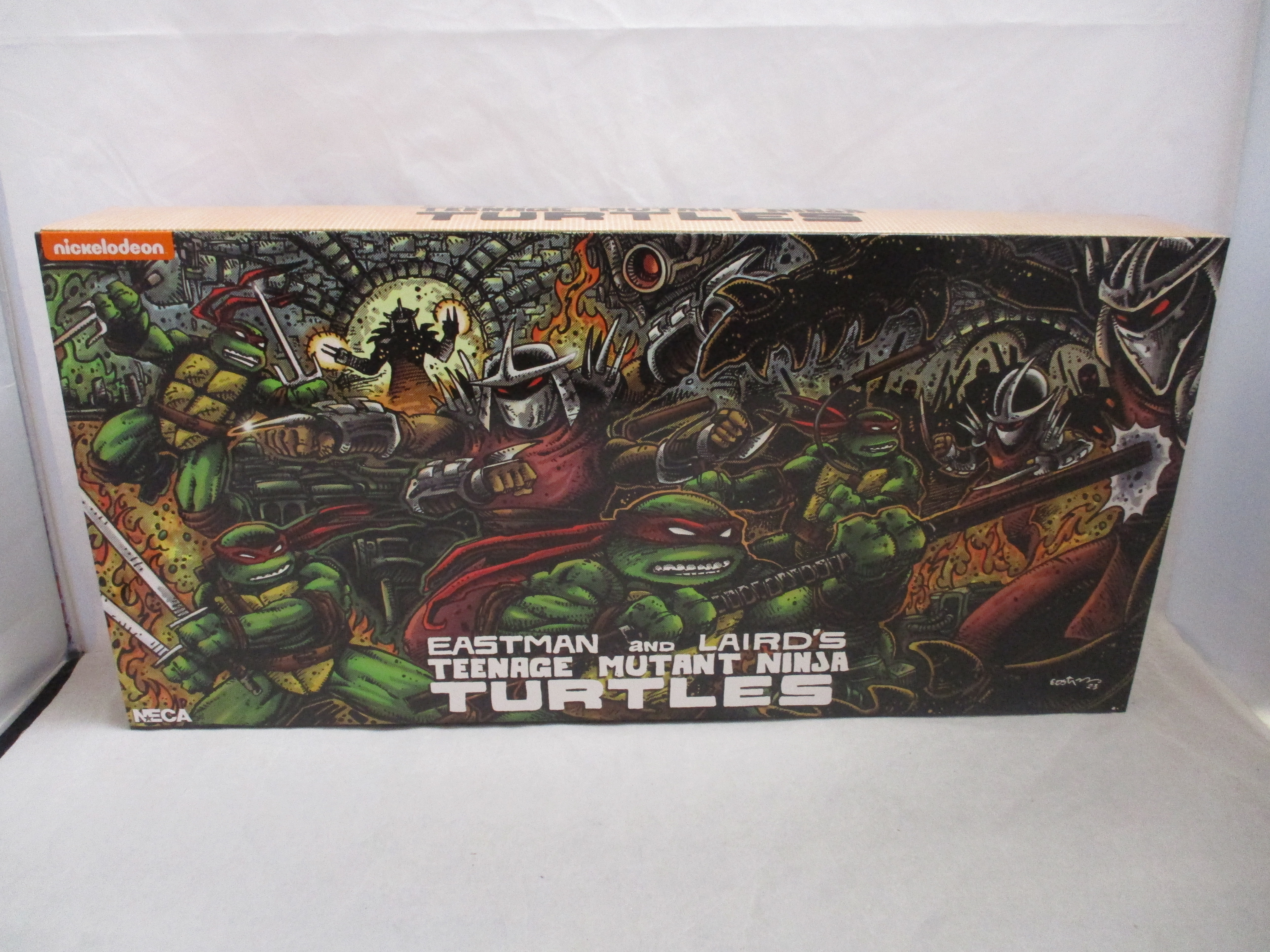 NECA Teenage Mutant Ninja Turtles Mirage Comics 7" Scale