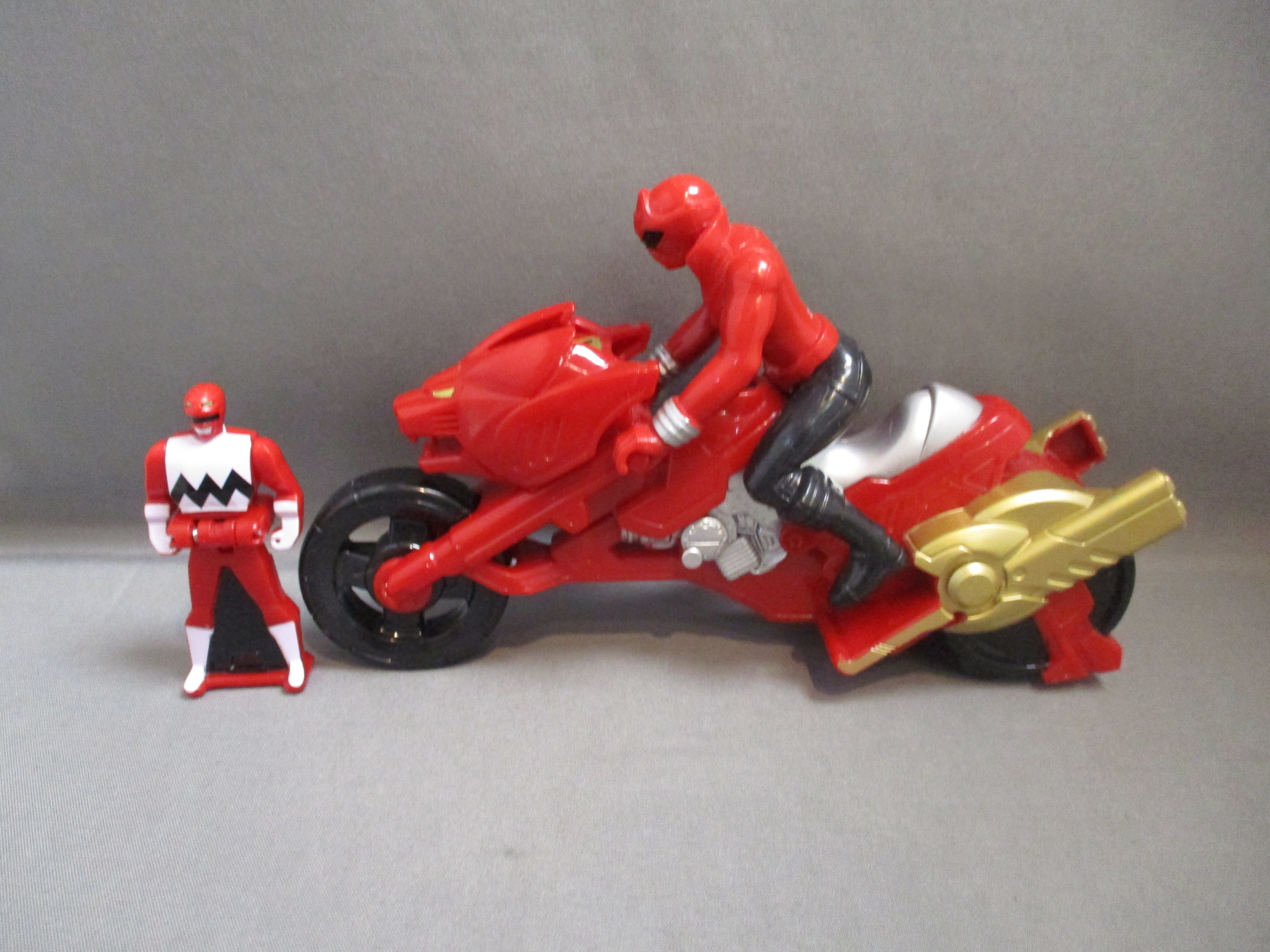 Power Rangers Super Megaforce Lost Galaxy Cycle W/ Red Ranger