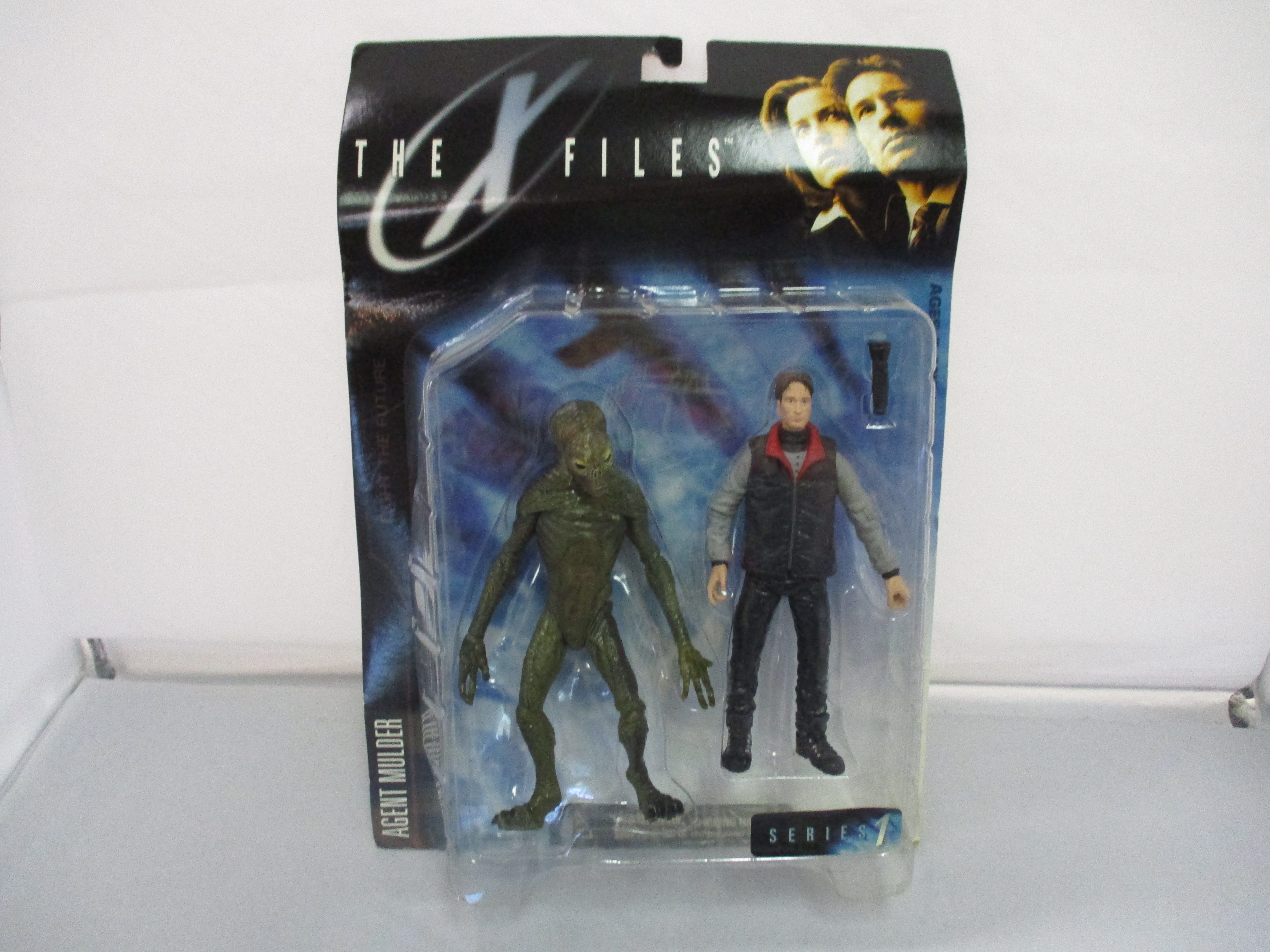 McFarlane Toys X-Files Series 1 Agent Mulder