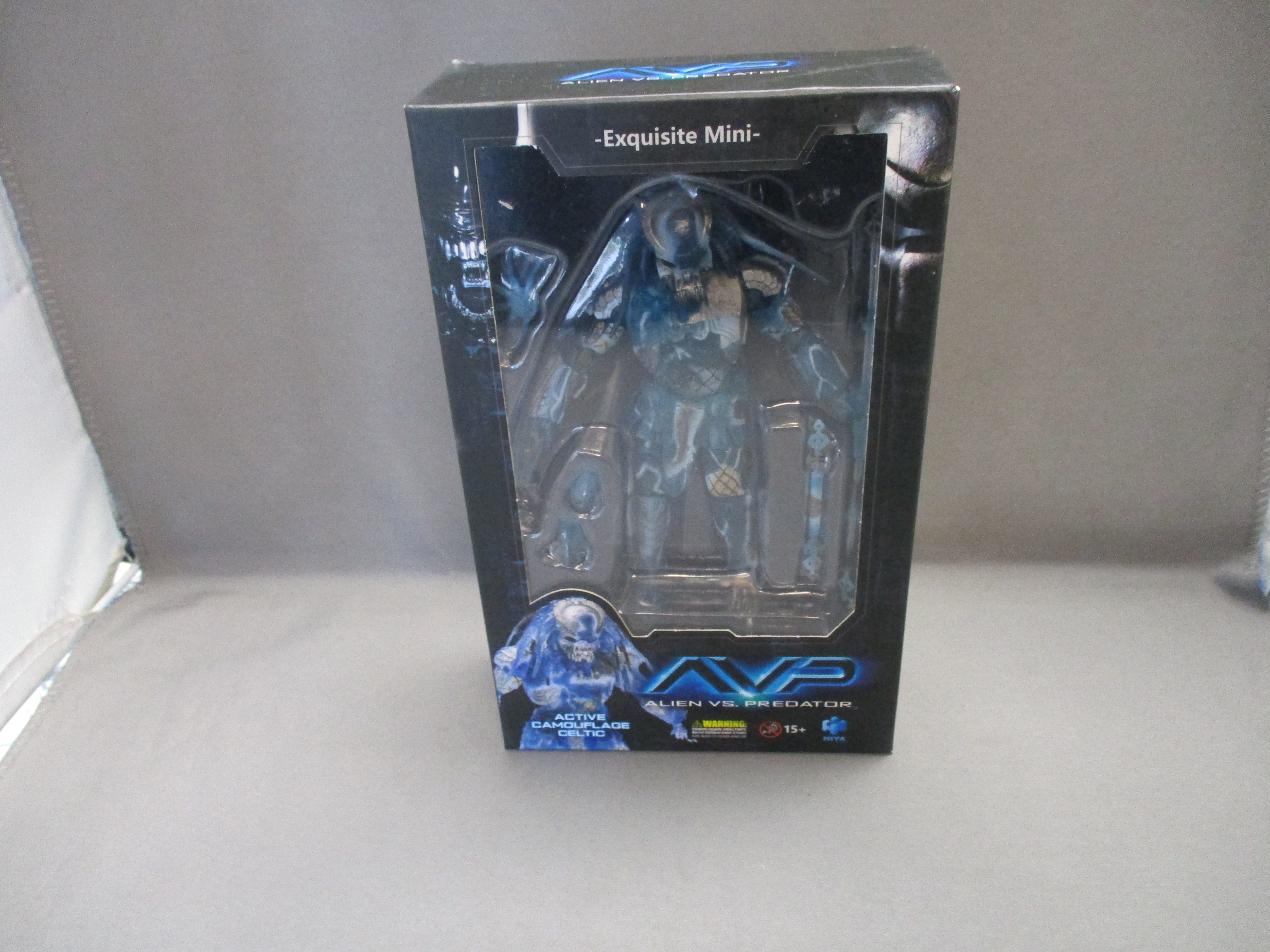 Hiya Toys Alien Vs Predator Active Camouflage Celtic