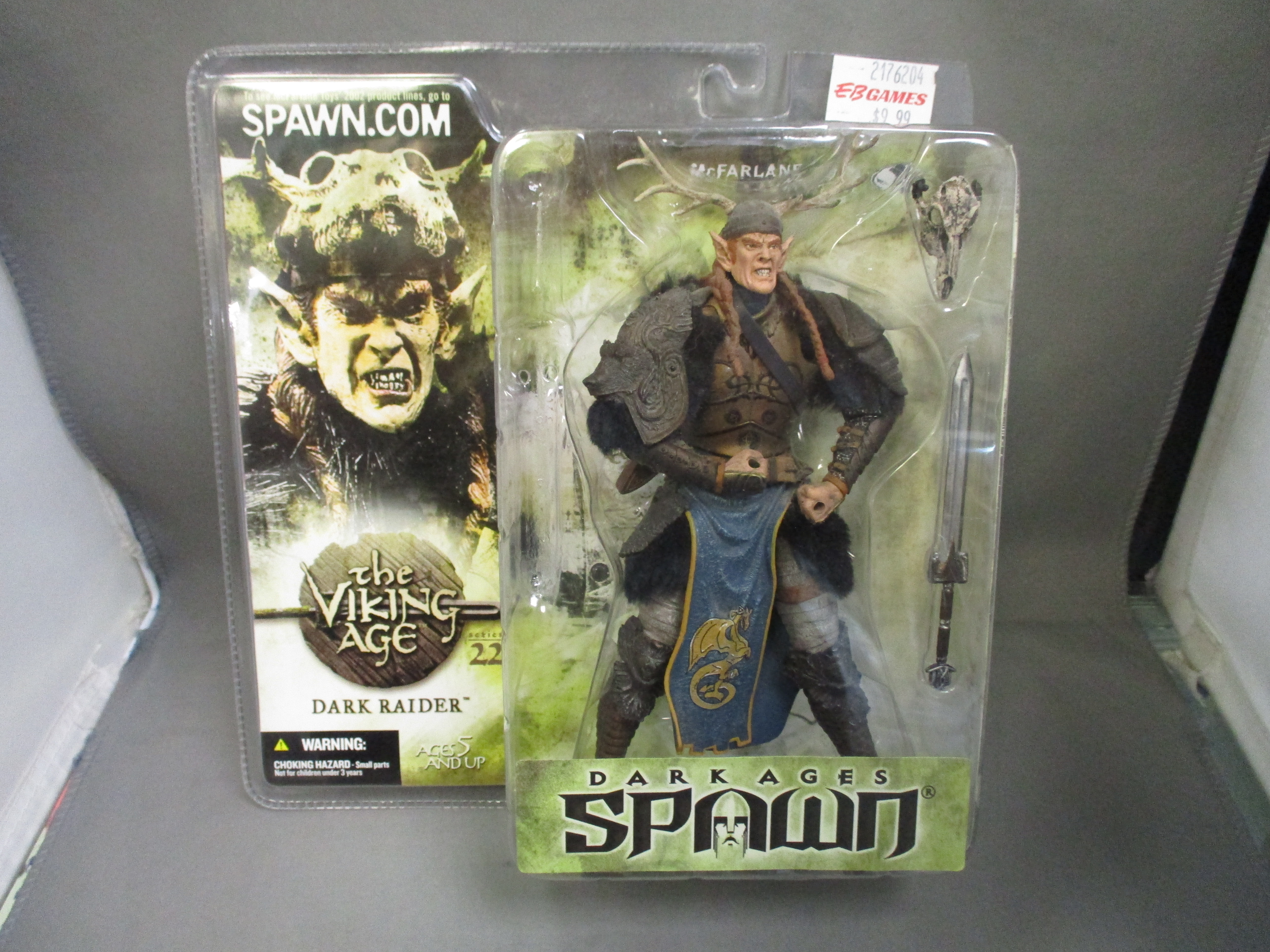 McFarlane Dark Ages Dark Raider