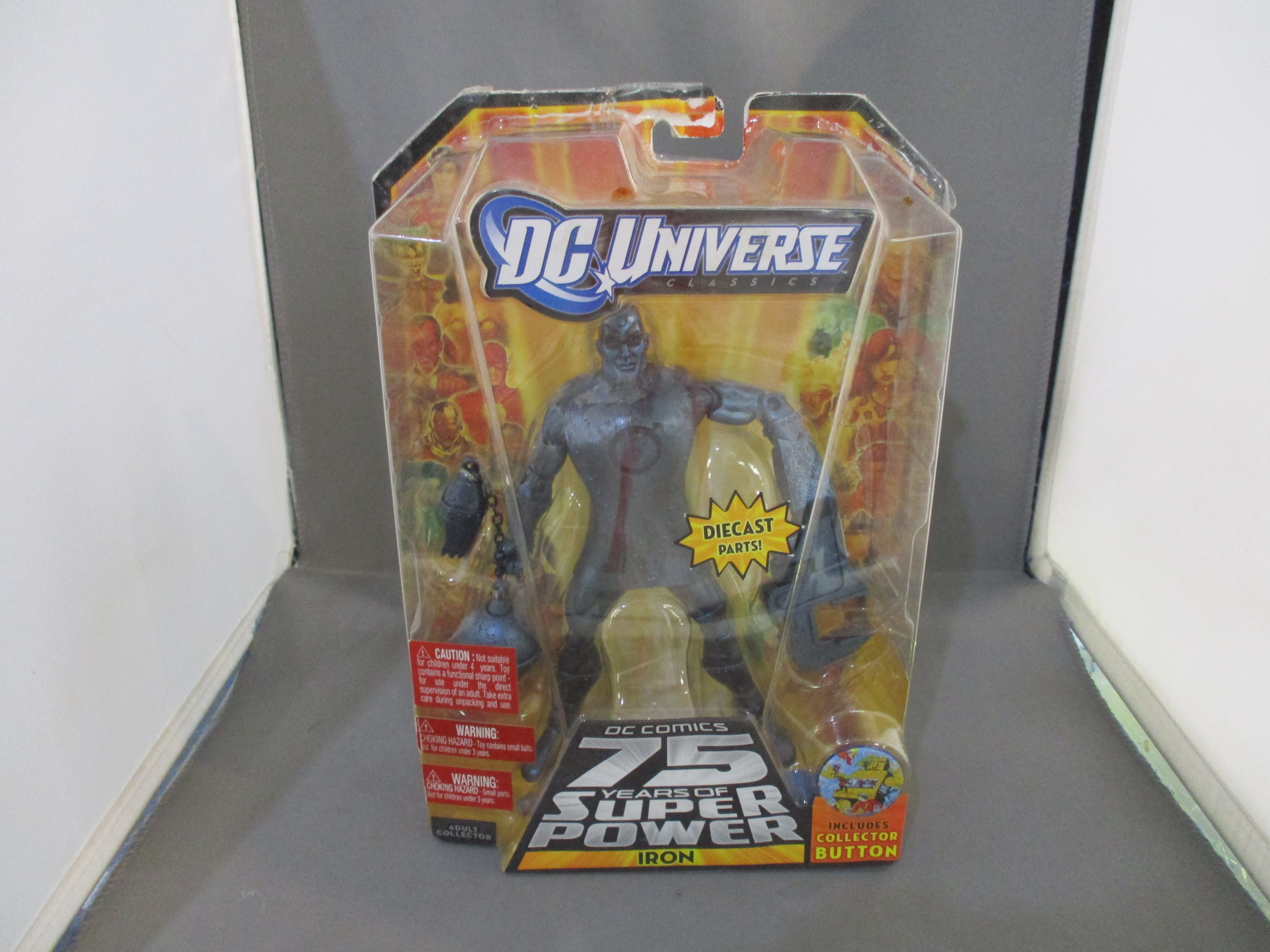 DC Universe Classics 75 Years of Super Power Iron