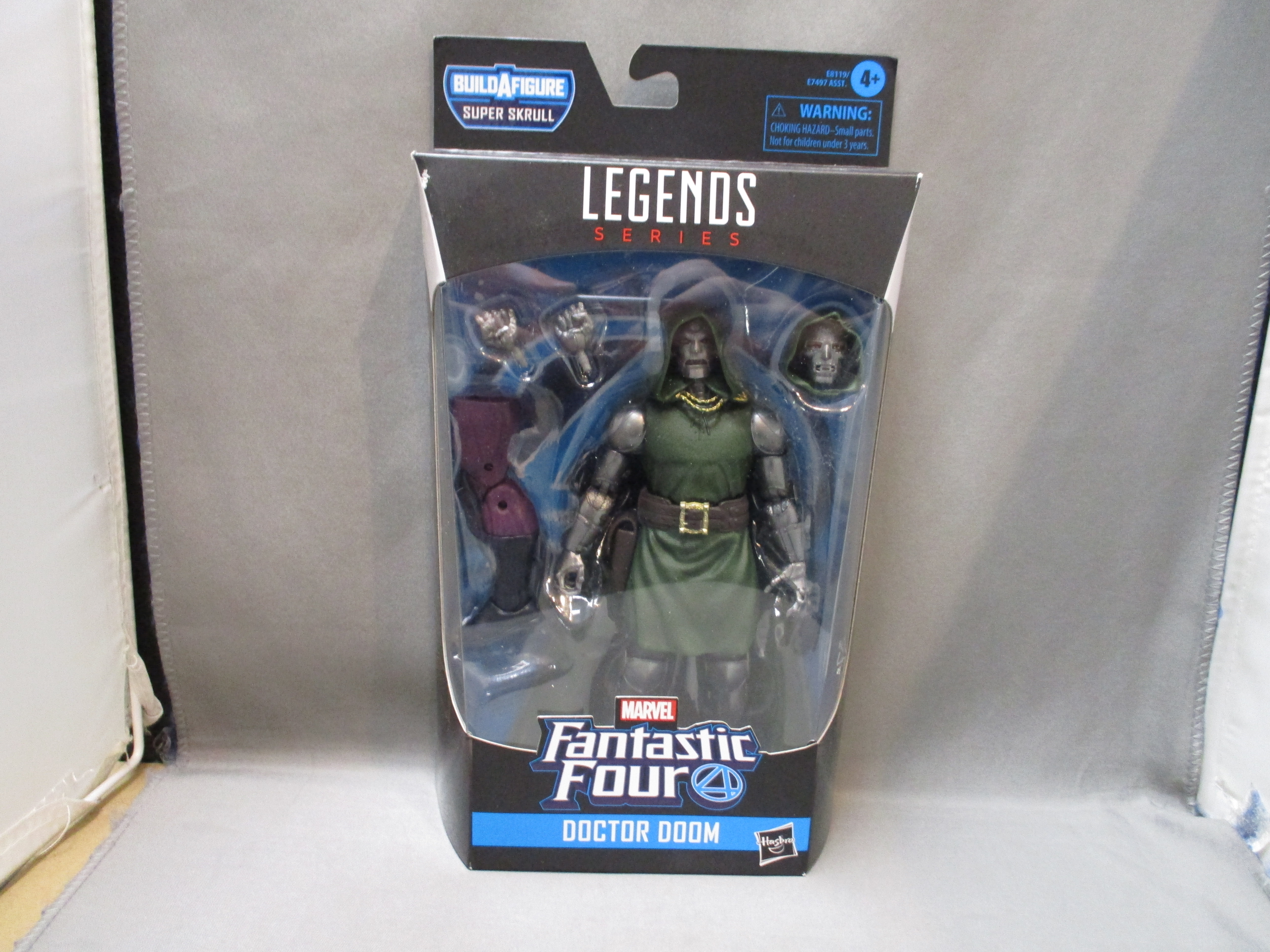 Marvel Legends Super Skrull Wave Doctor Doom