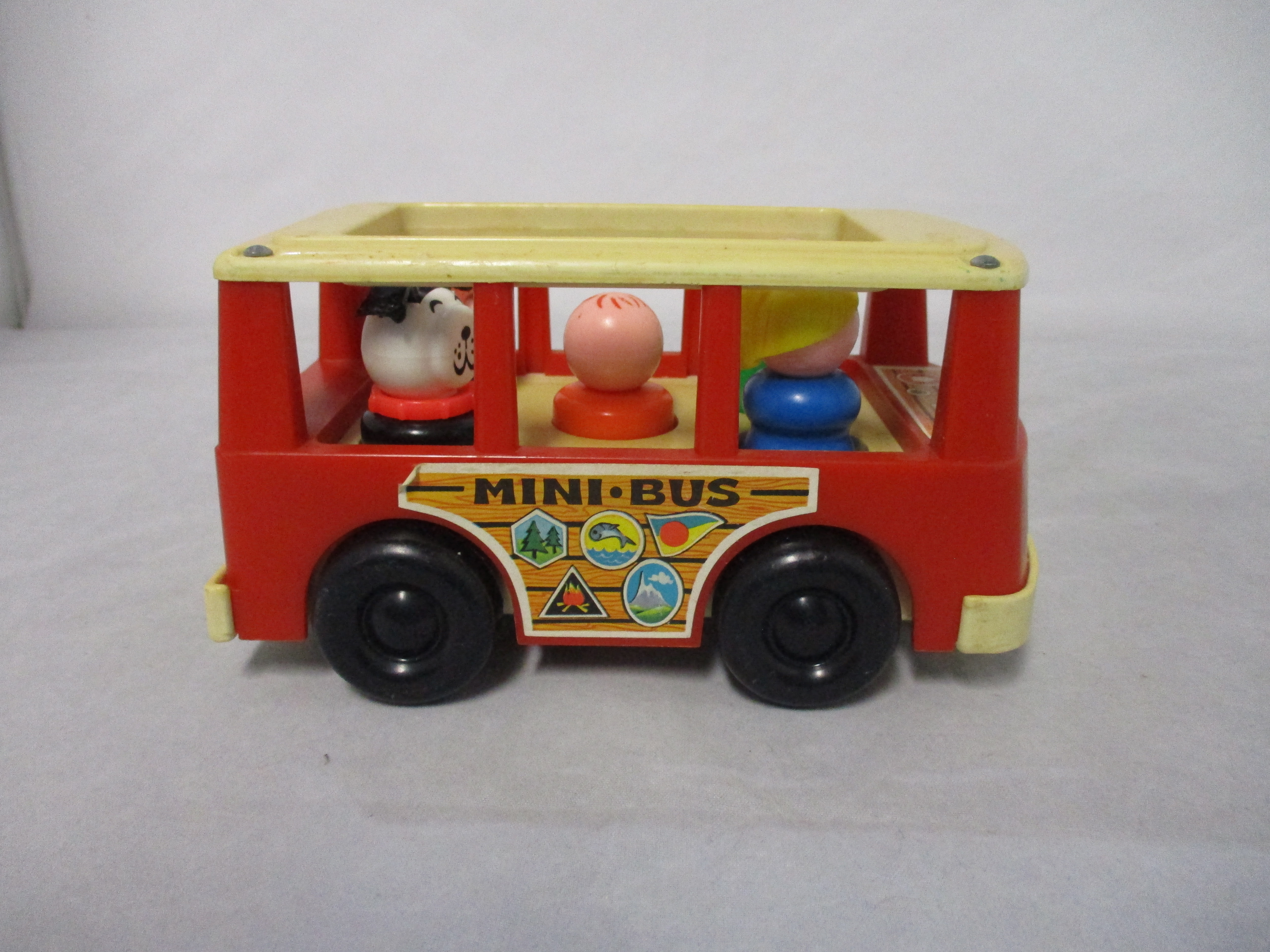 Fisher Price #141 Mini-Bus