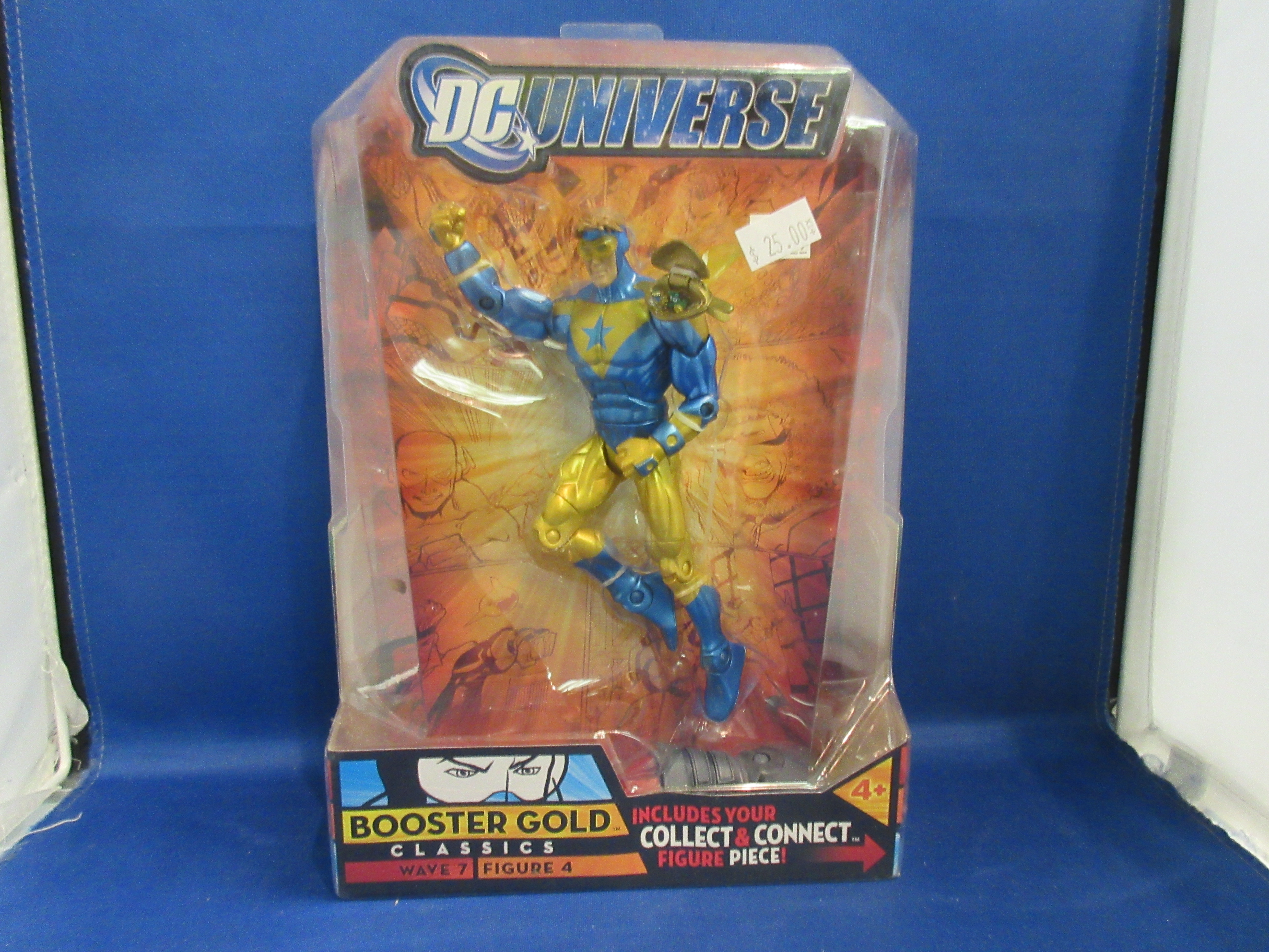 Dc Universe Classics Wave 7 Booster Gold variant