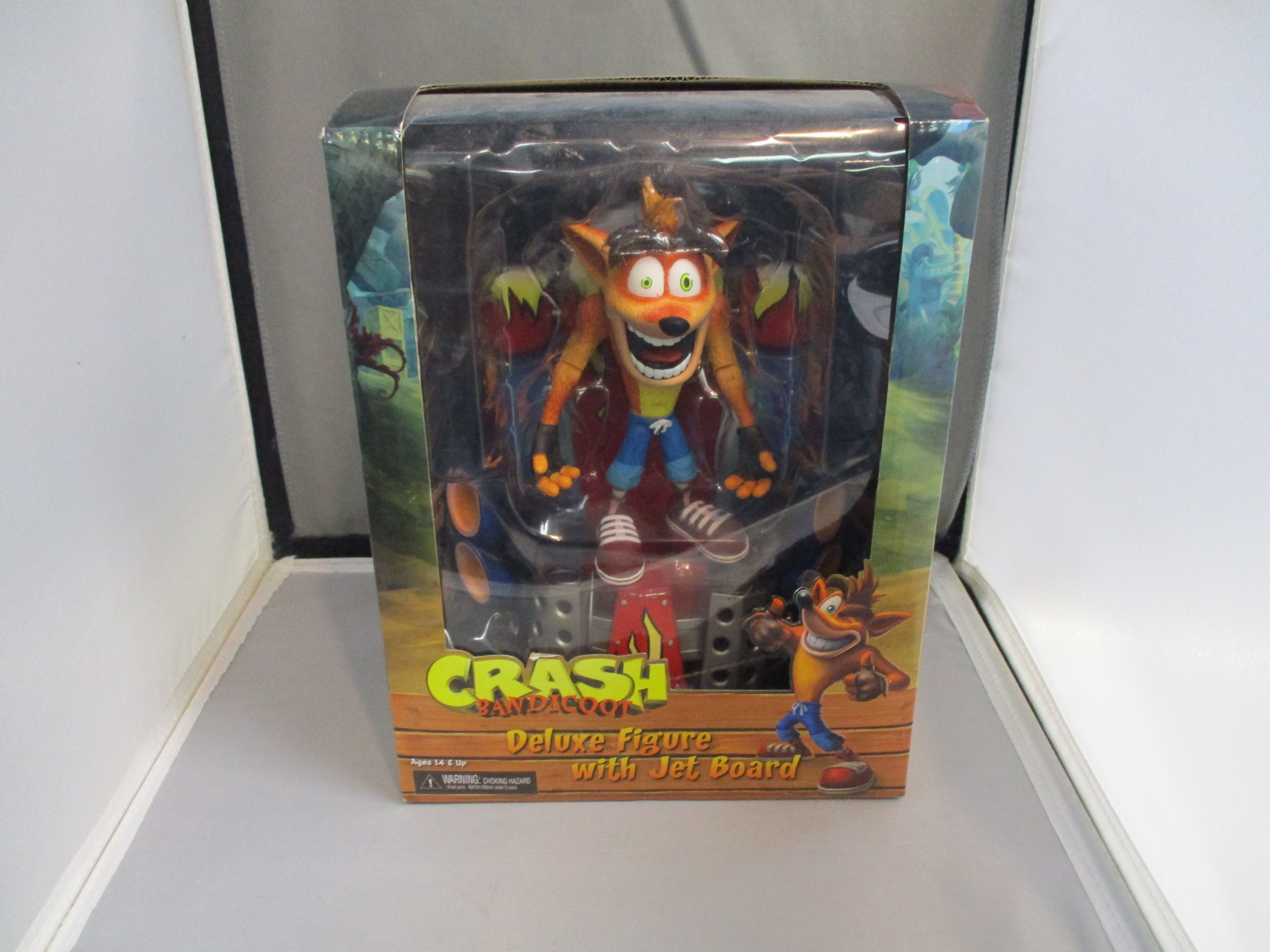 Neca Reel Toys Crash Bandicoot W/ Jet Board