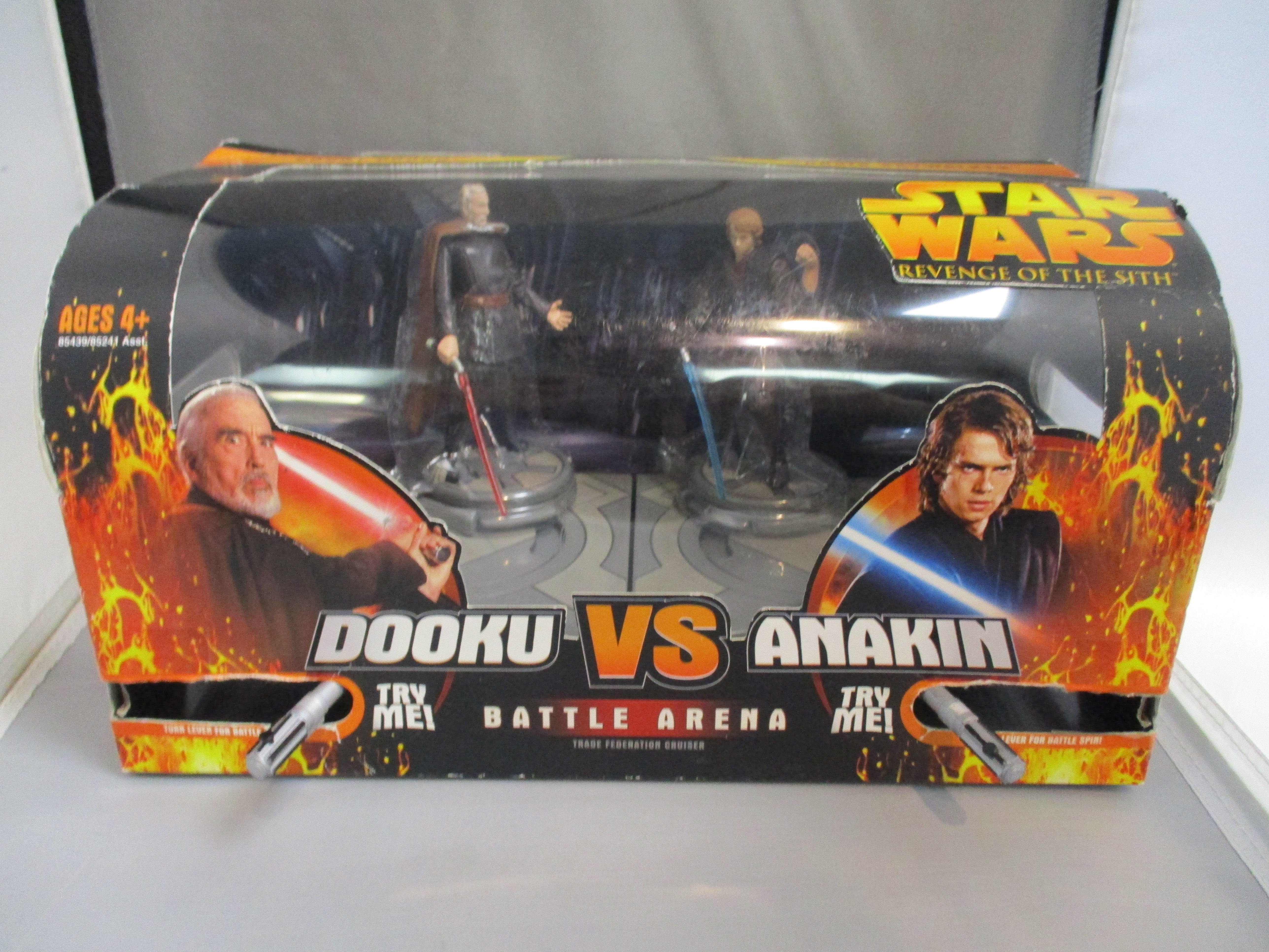 Revenge of the Sith Battle Arena Count Dooku Vs. Anakin Skywalker