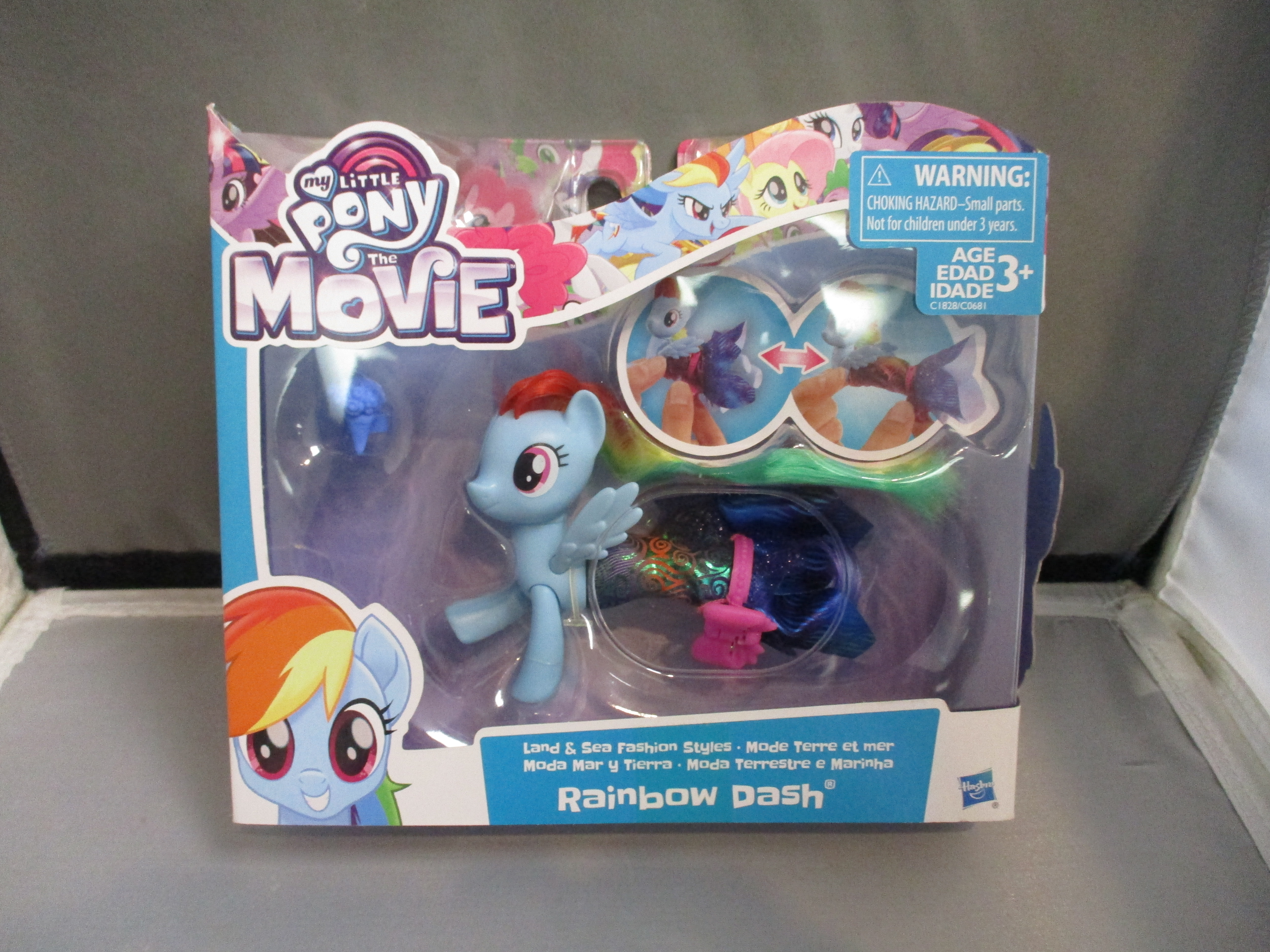 My Little Pony Movie Land & Sea Fashions Rainbow Dash