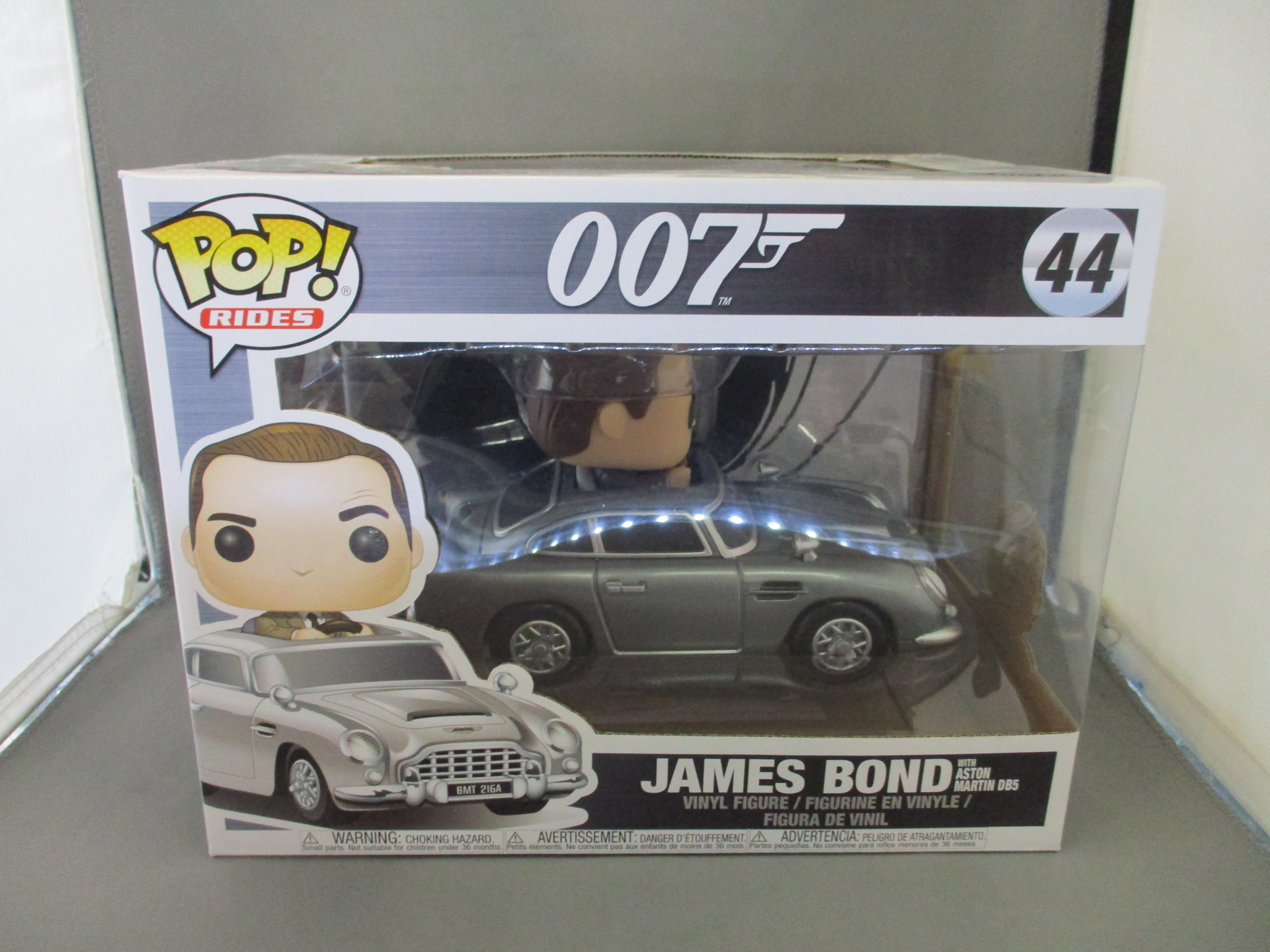 Funko Pop Rides 007 #44 James Bond W/ Aston Martin D85