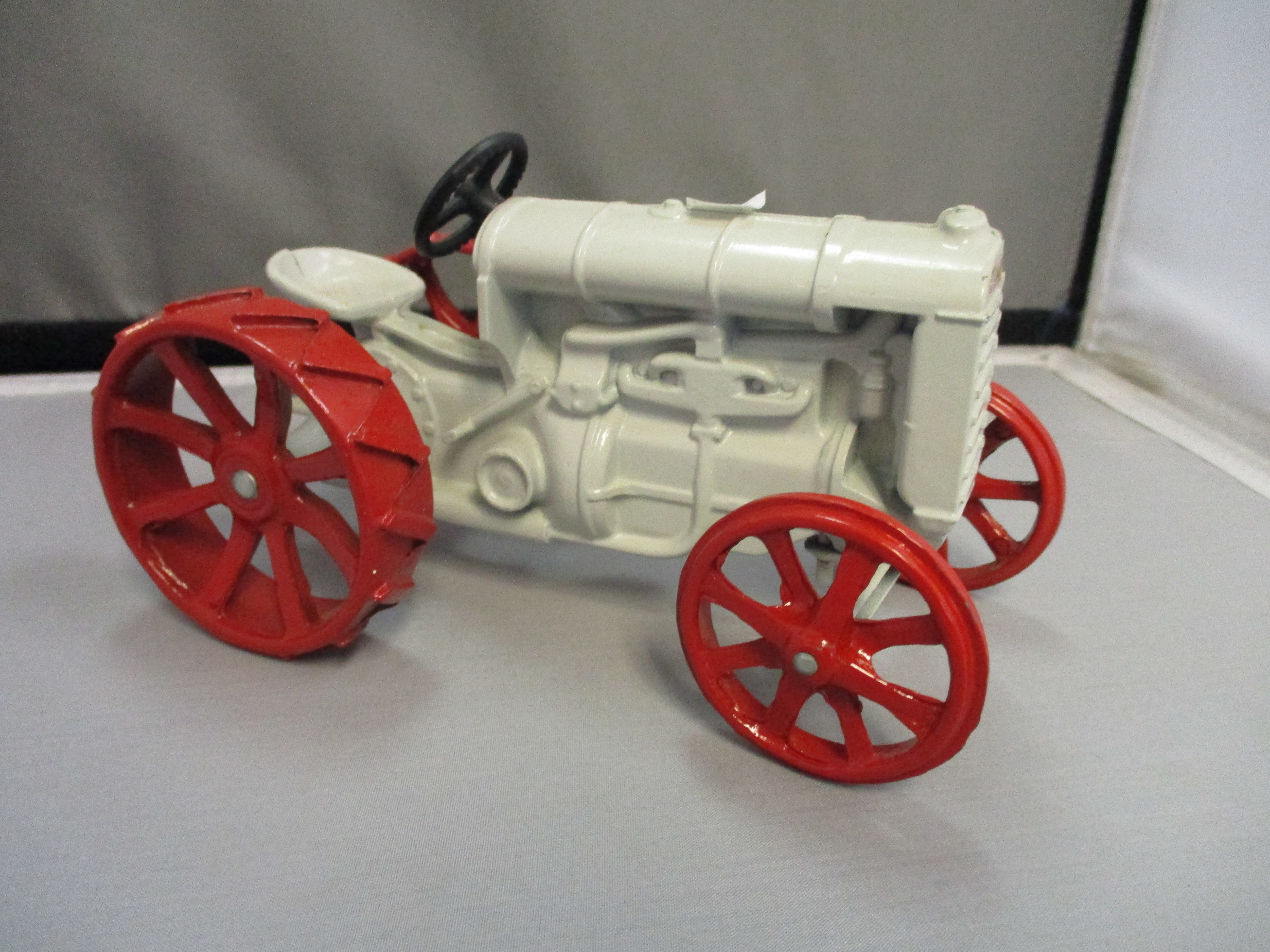 Ertl Fordson Tractor