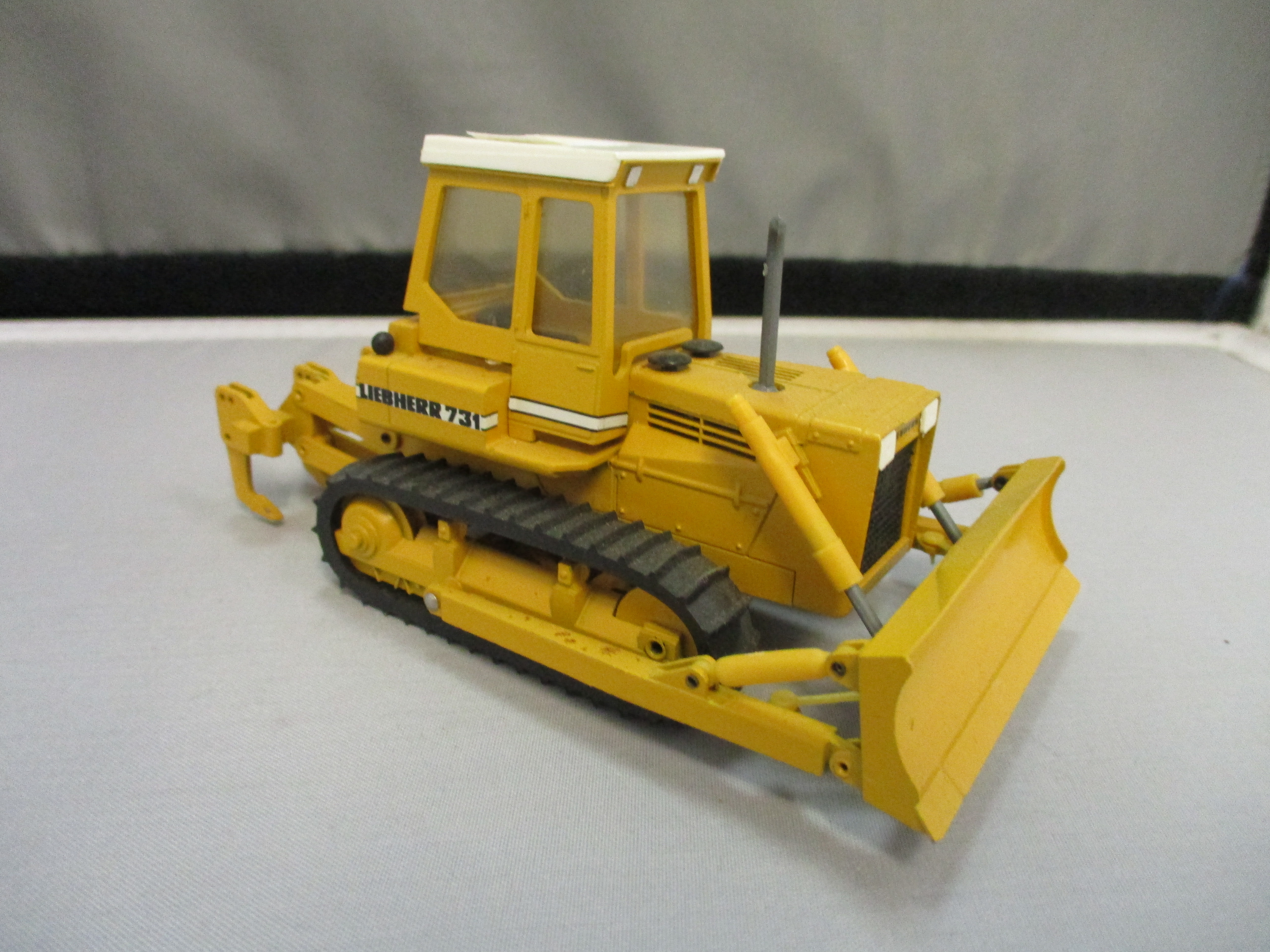 Leibherr 731 Dozer With Ripper