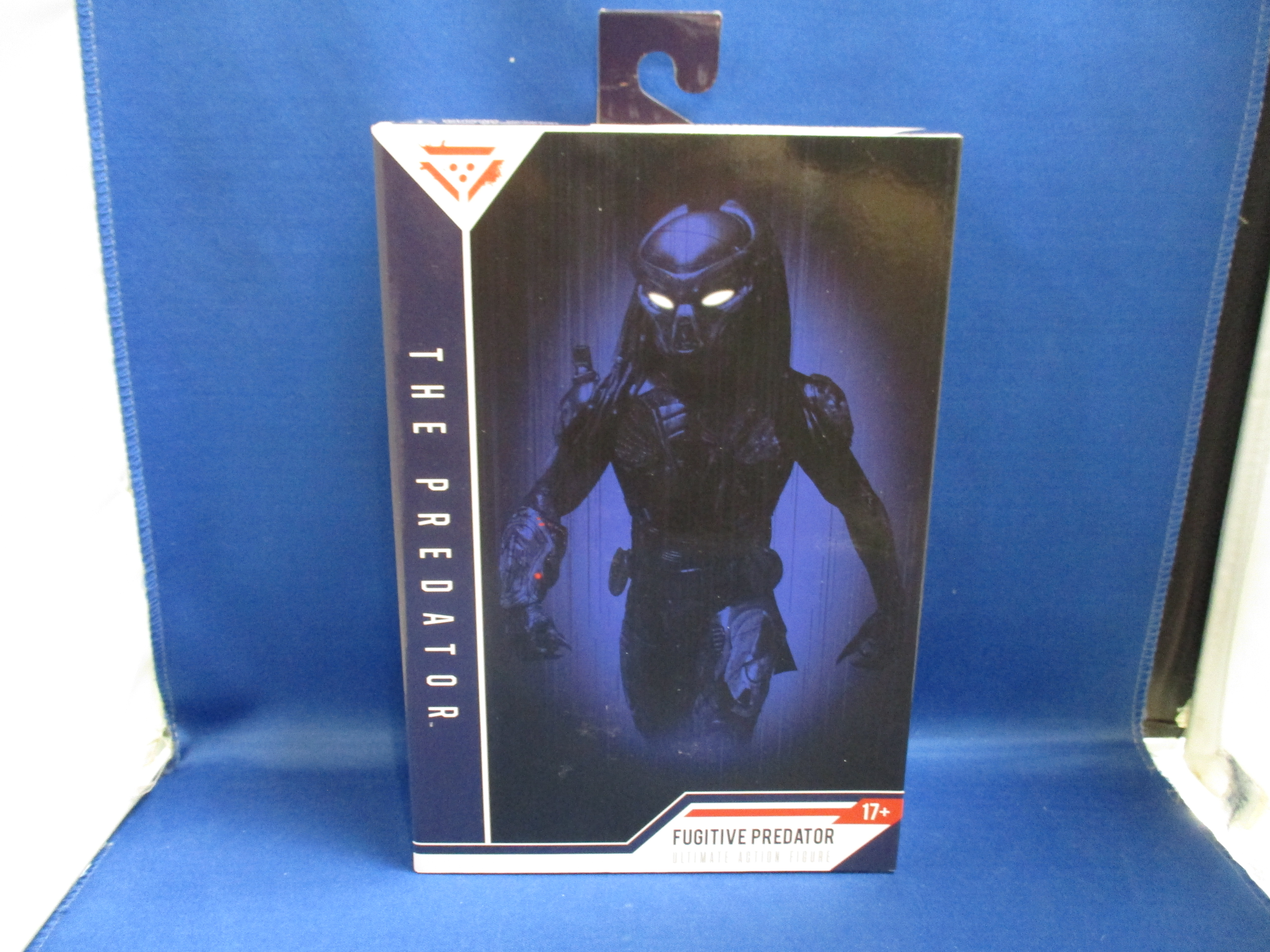 NECA Fugitive Predator