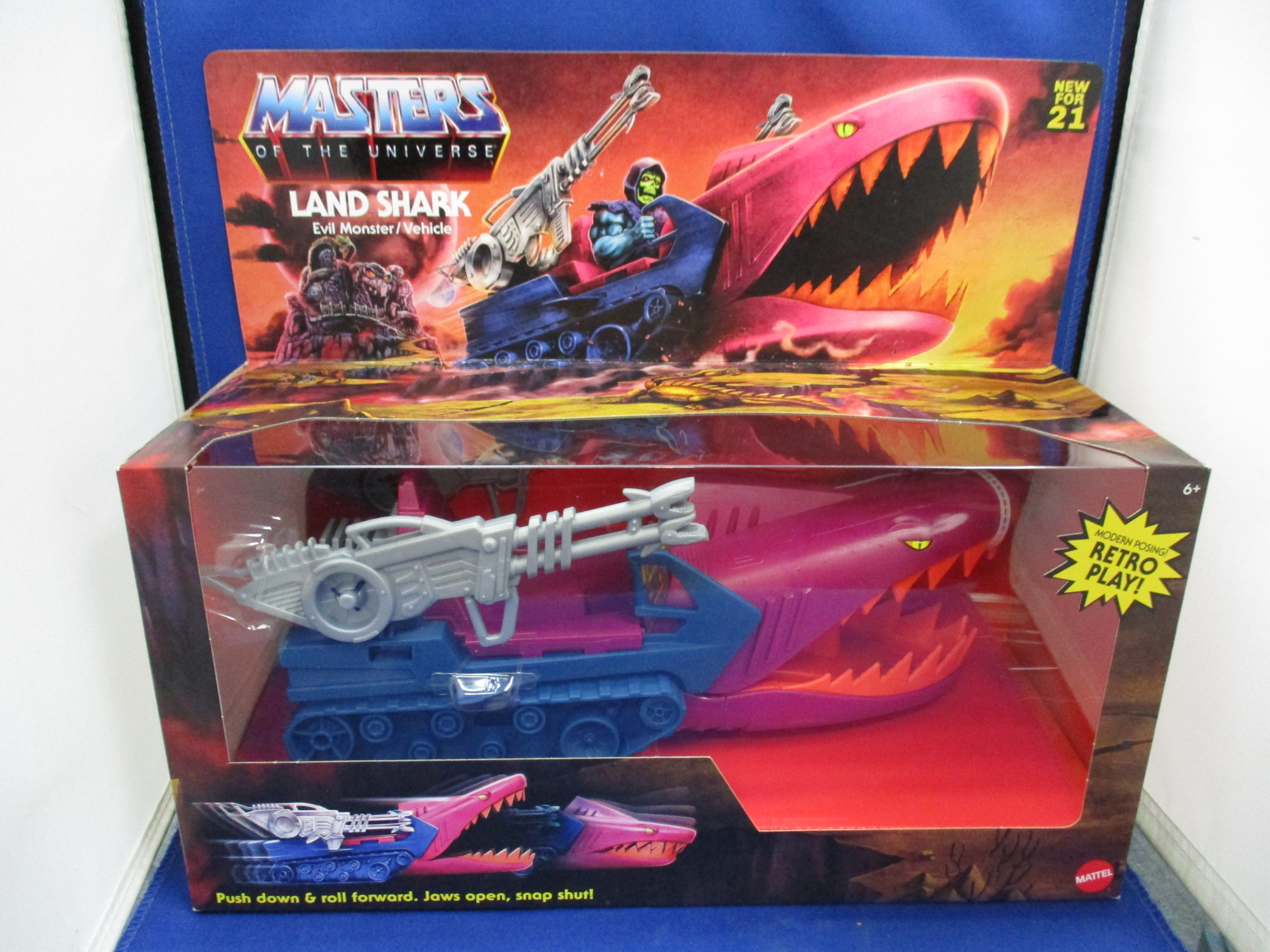 Motu Origins Land Shark