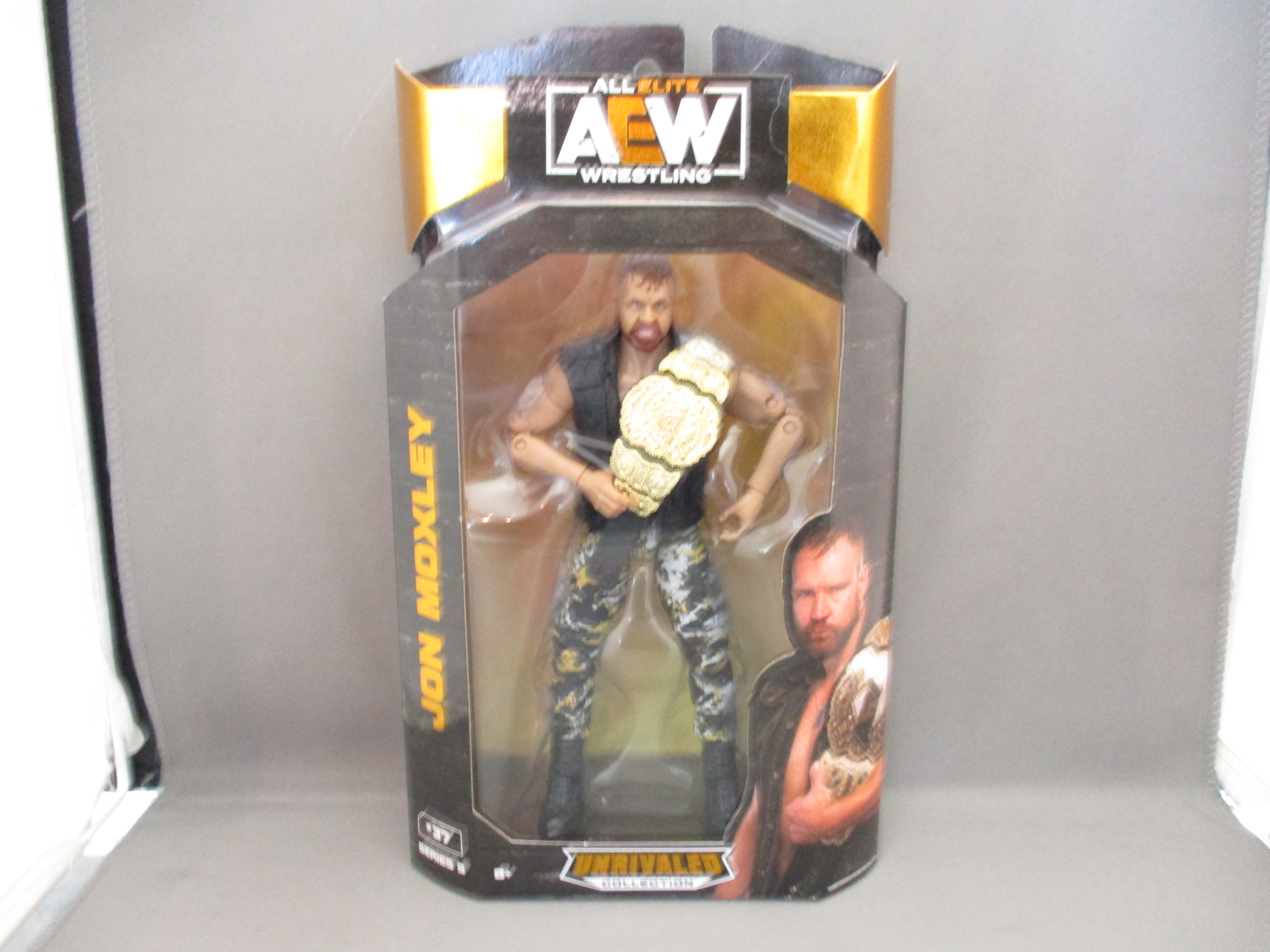 AEW Jon Moxley
