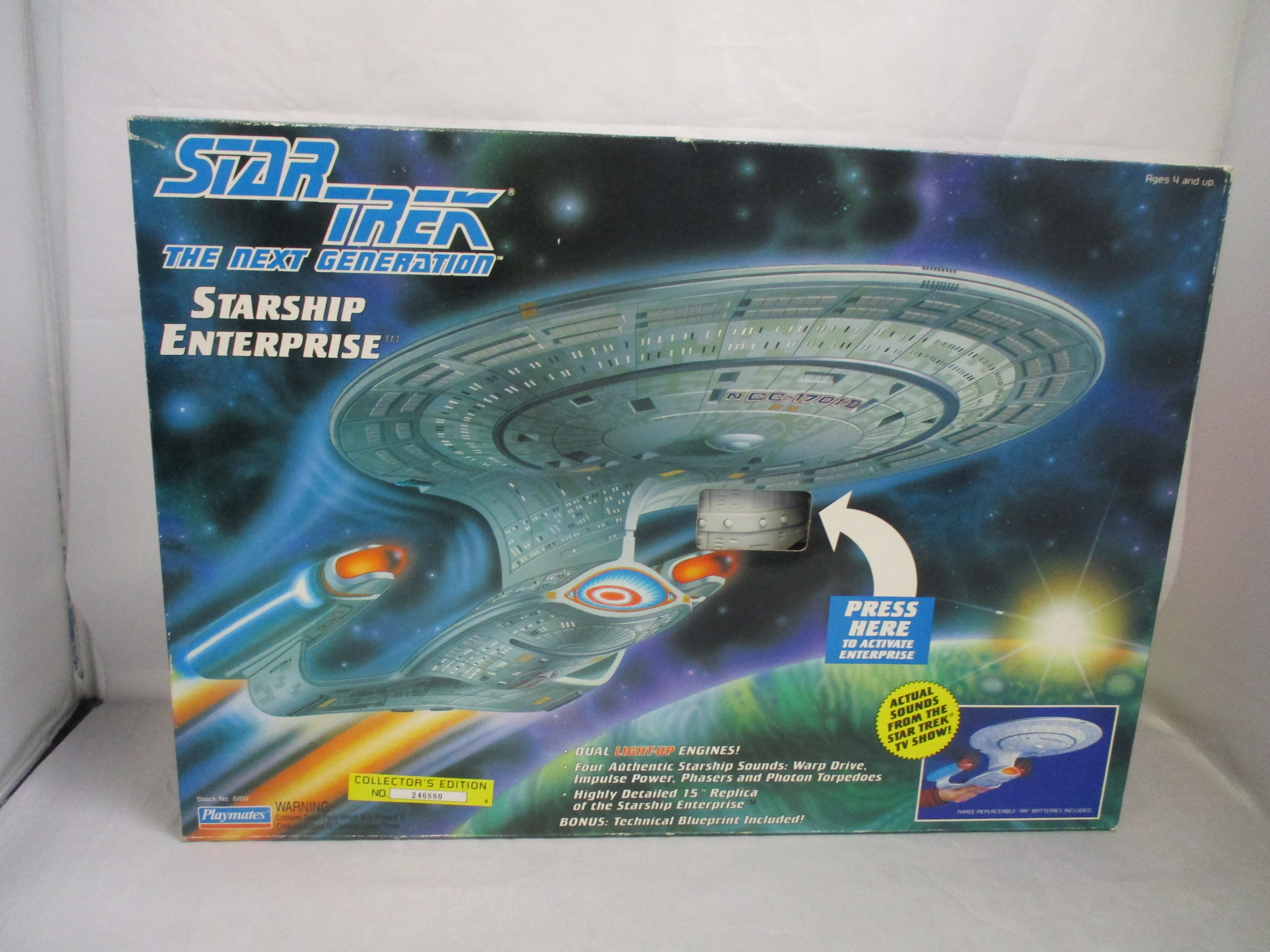 Star Trek TNG Starship Enterprise