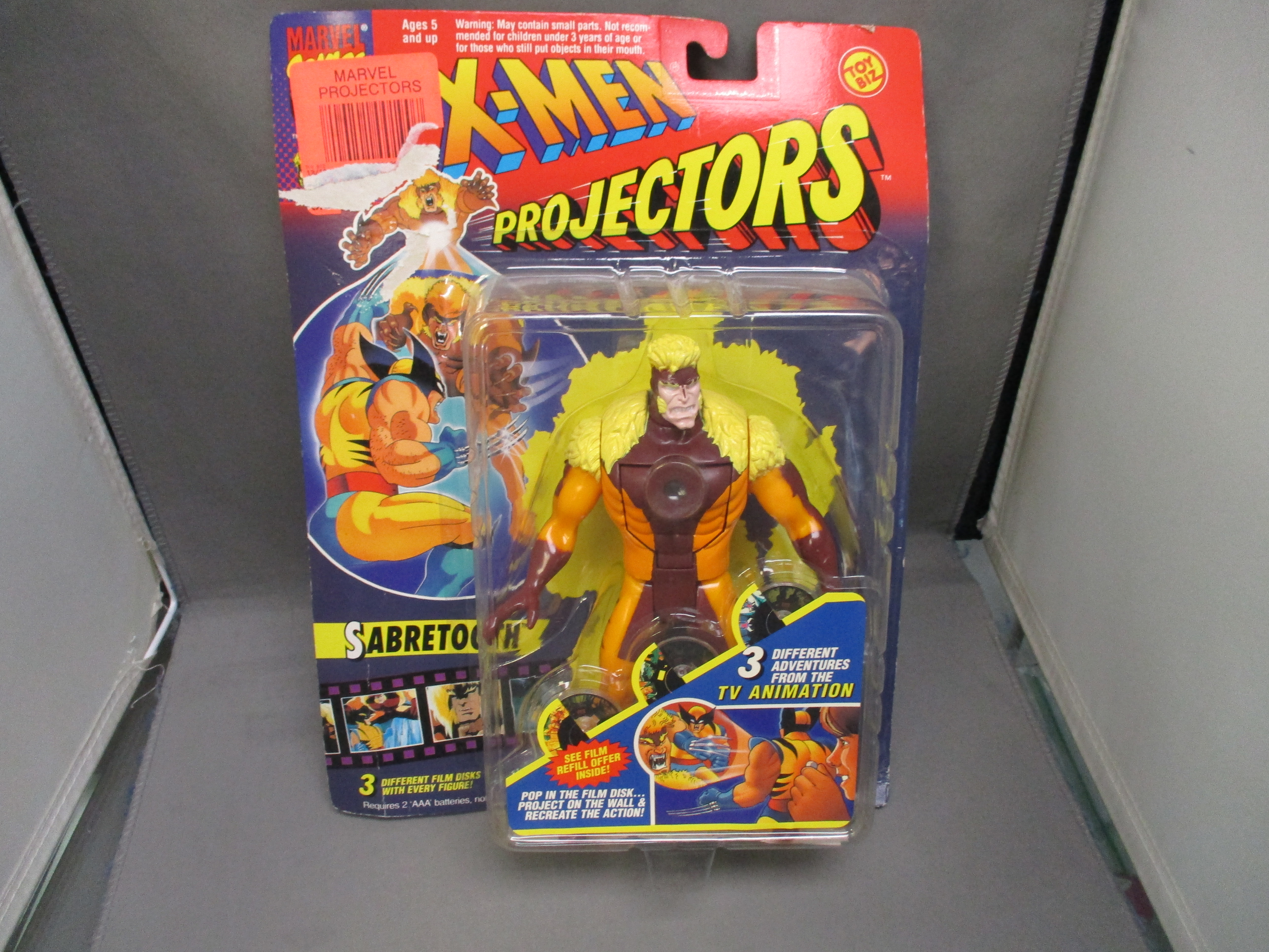 Toybiz Marvel Projectors Sabretooth