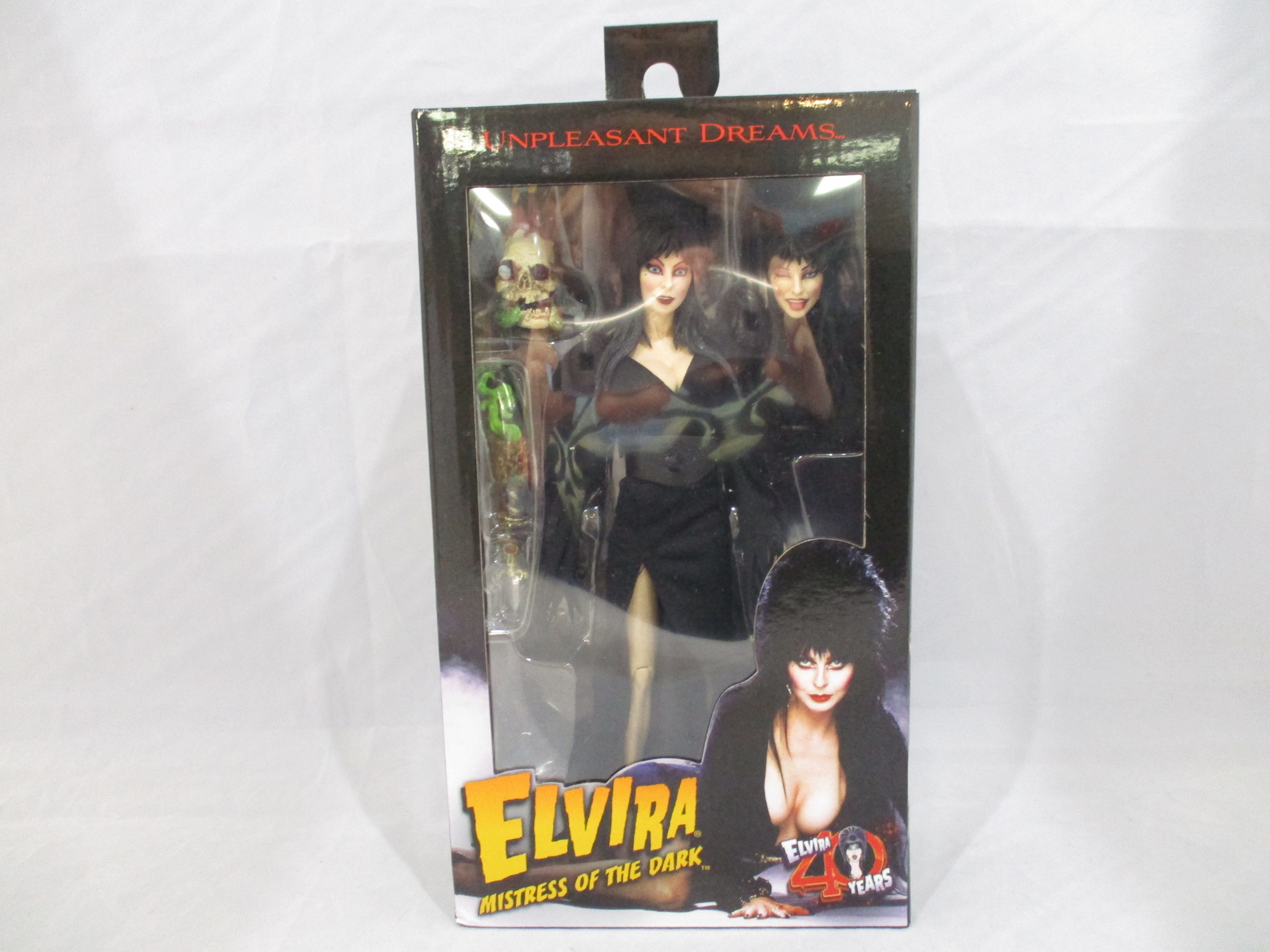 NECA Elvira Mistress of the Dark