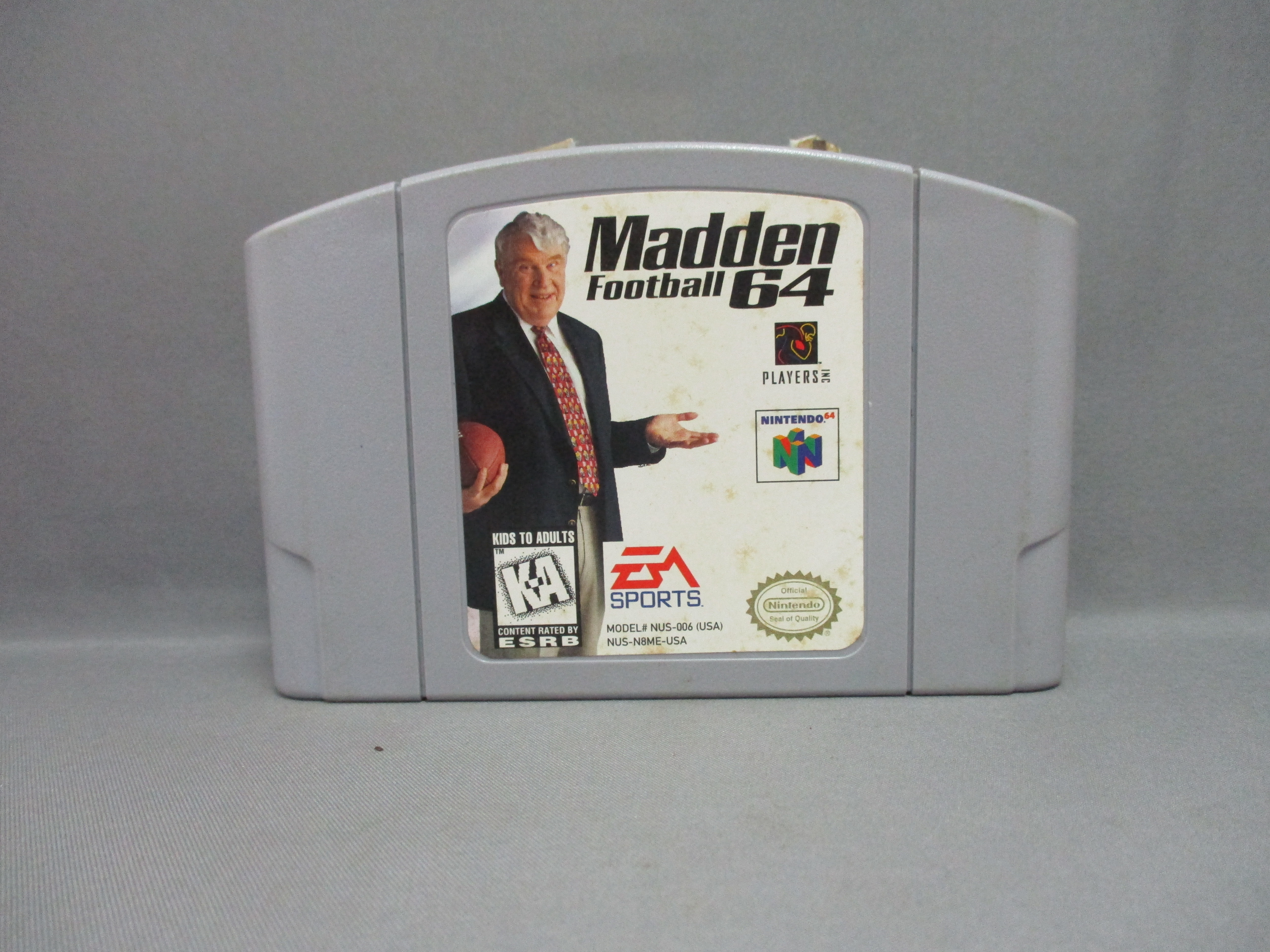 Nintendo 64 Madden Football 64Nintendo 64 Madden Football 64