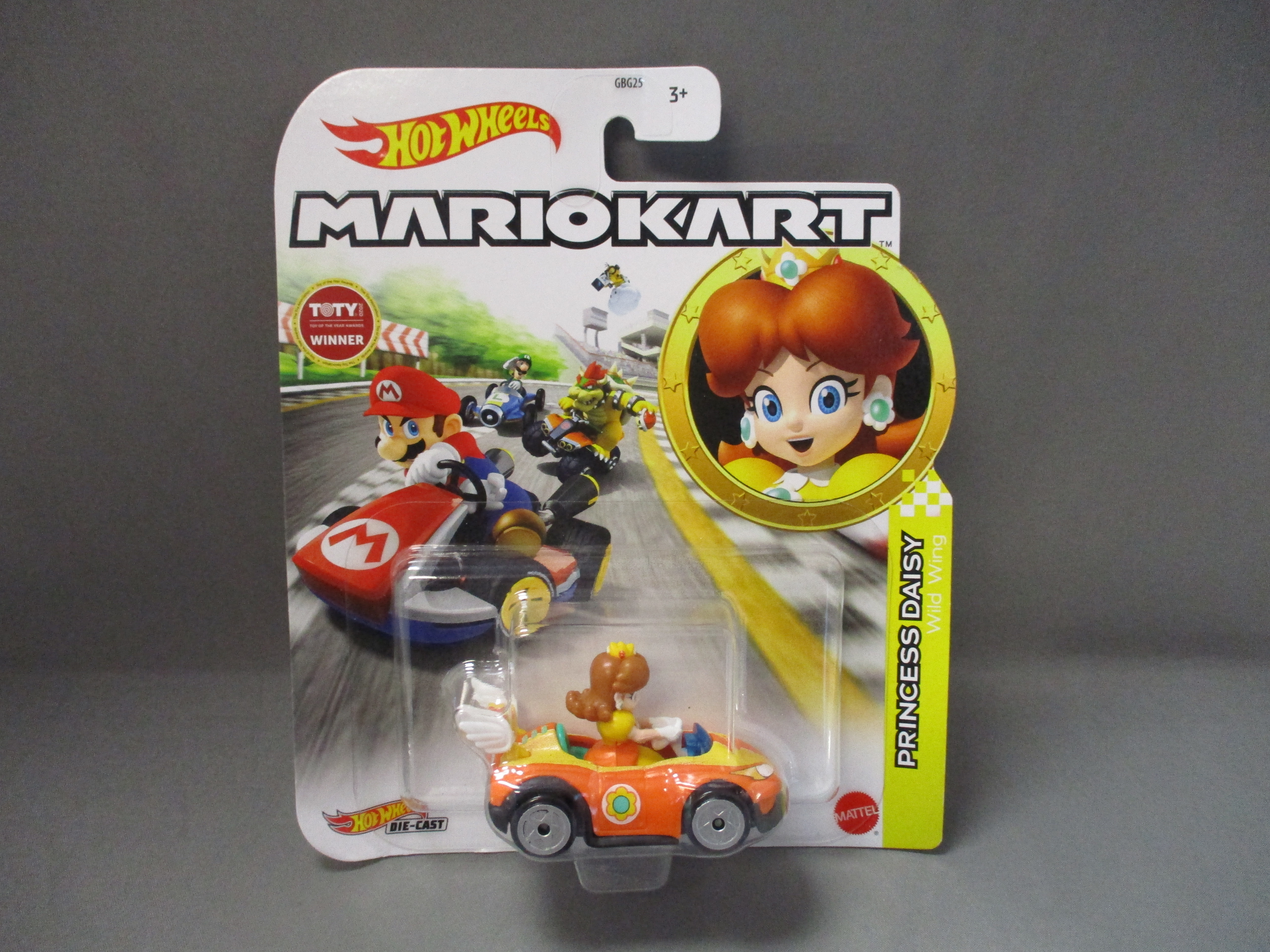 Hot Wheels Mario Kart Princess Daisy