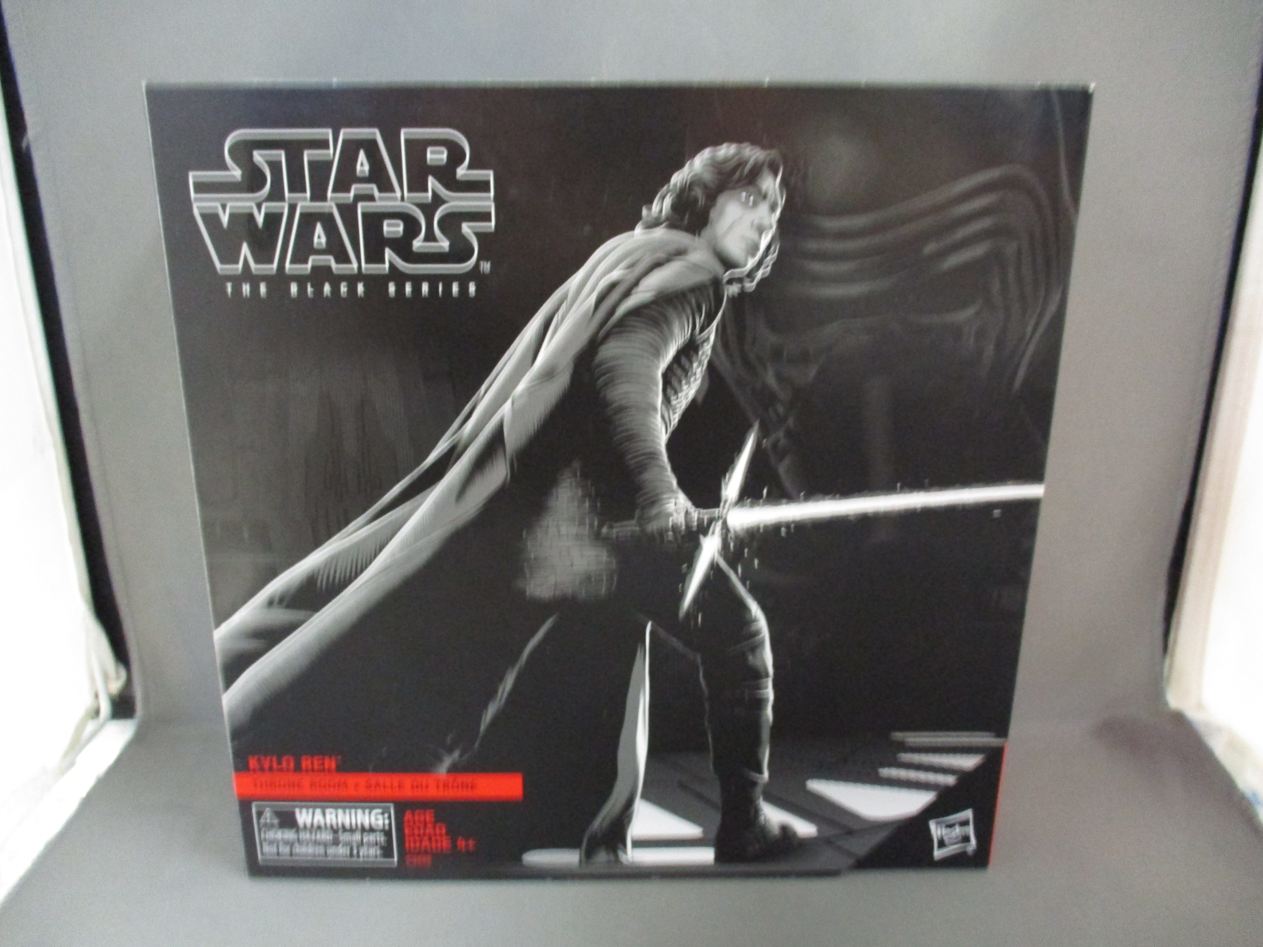Black Series Kylo Ren Throne Room