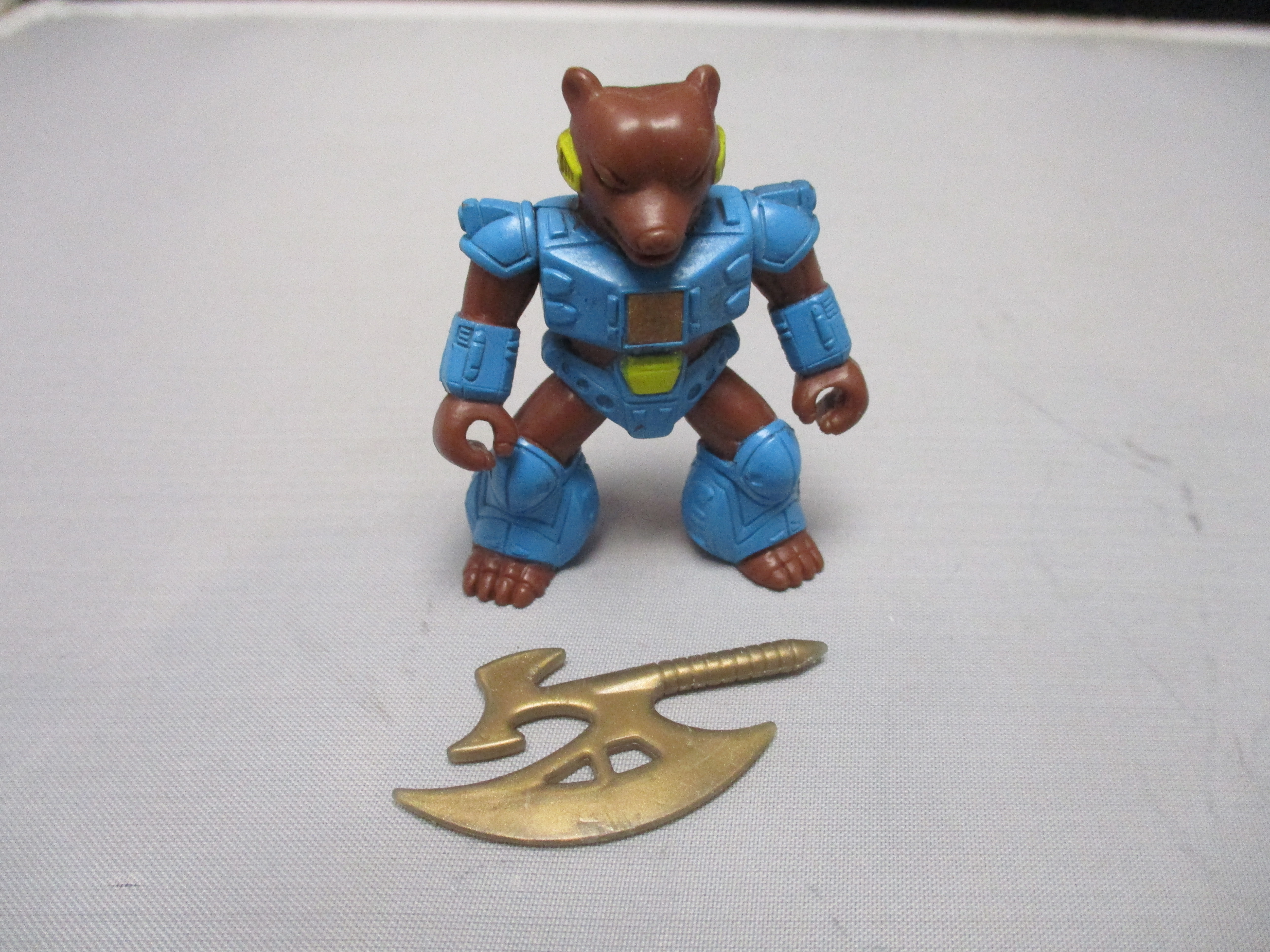 Battle Beasts Series 1 Grizzly Bear #11