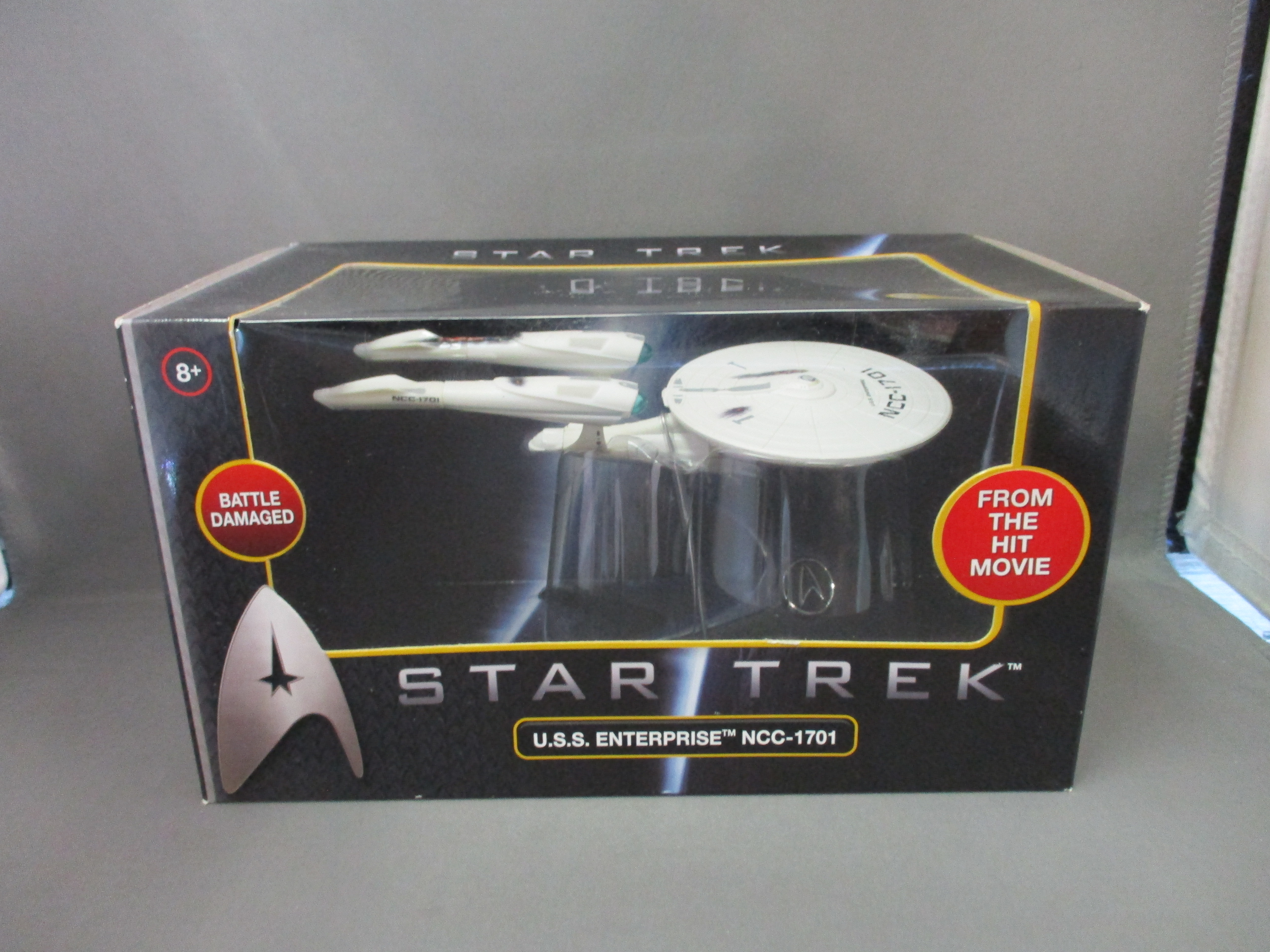 Star Trek Hot Wheels 1:50 Scale U.S.S. Enterprise NCC-1701 (Battle Damaged)