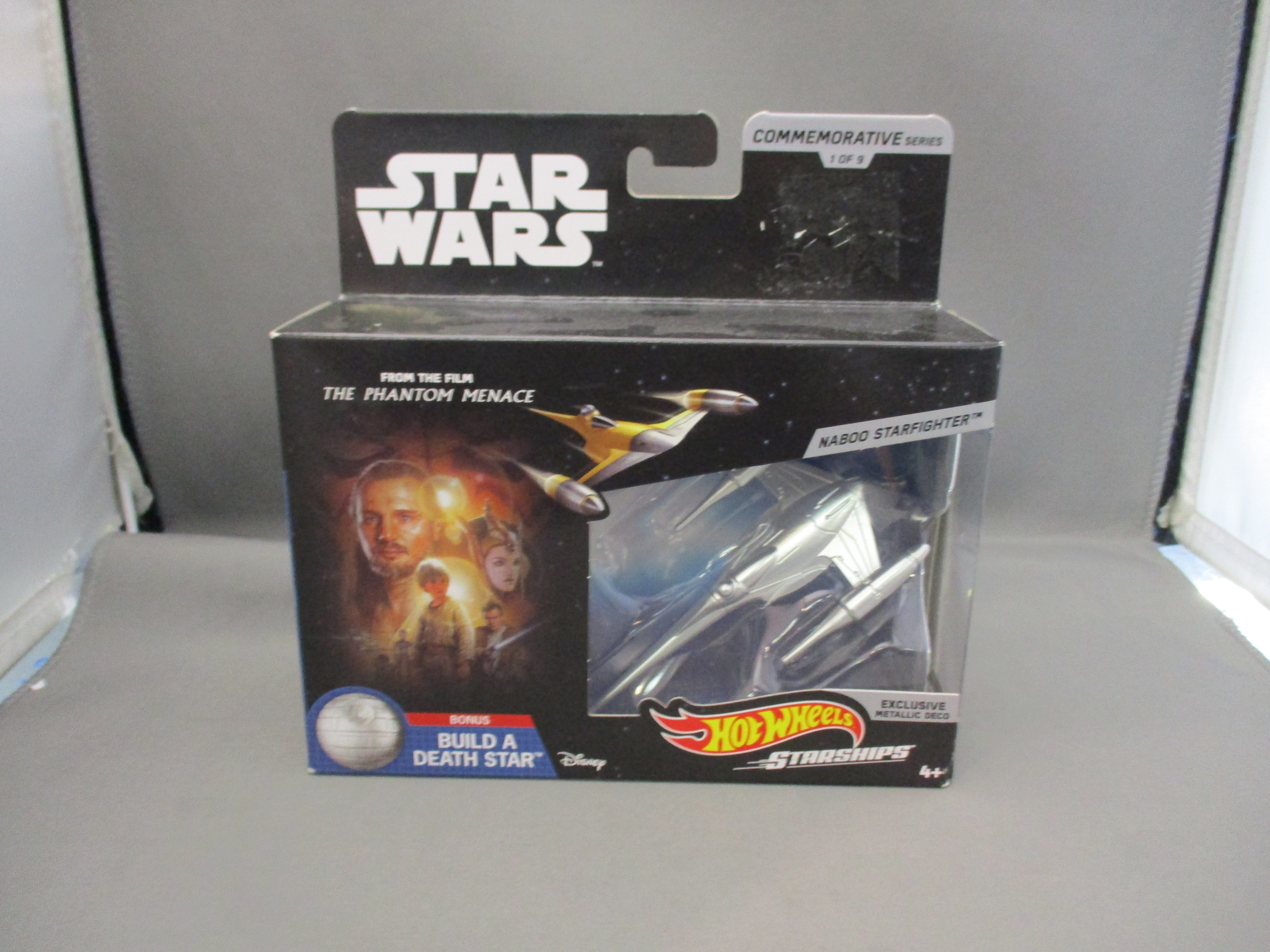 Hot Wheels Star Wars Starships Naboo Starfighter