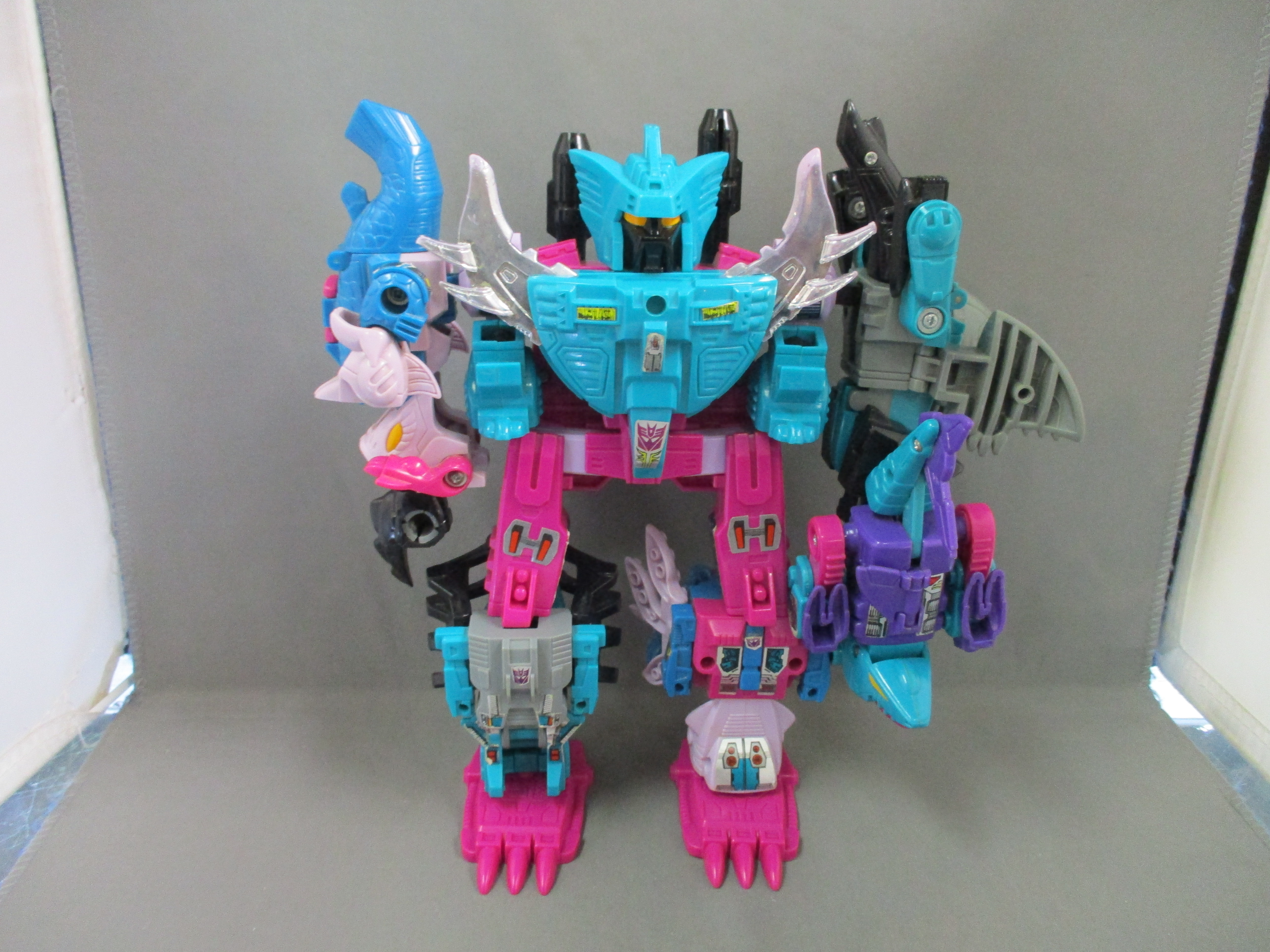 G1 Piranacon