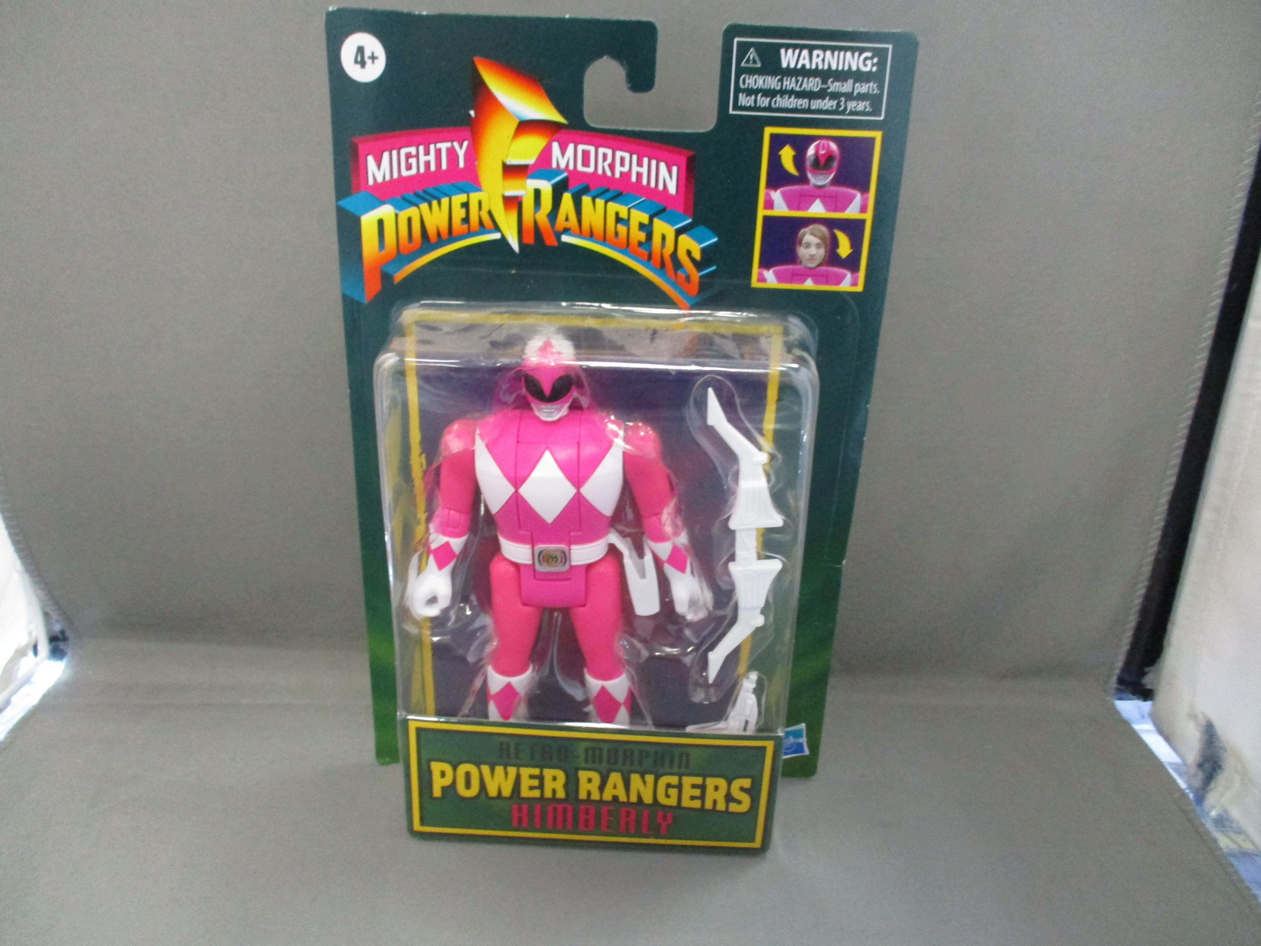 Hasbro MMPR Retro-Morphin Power Rangers Kimberly