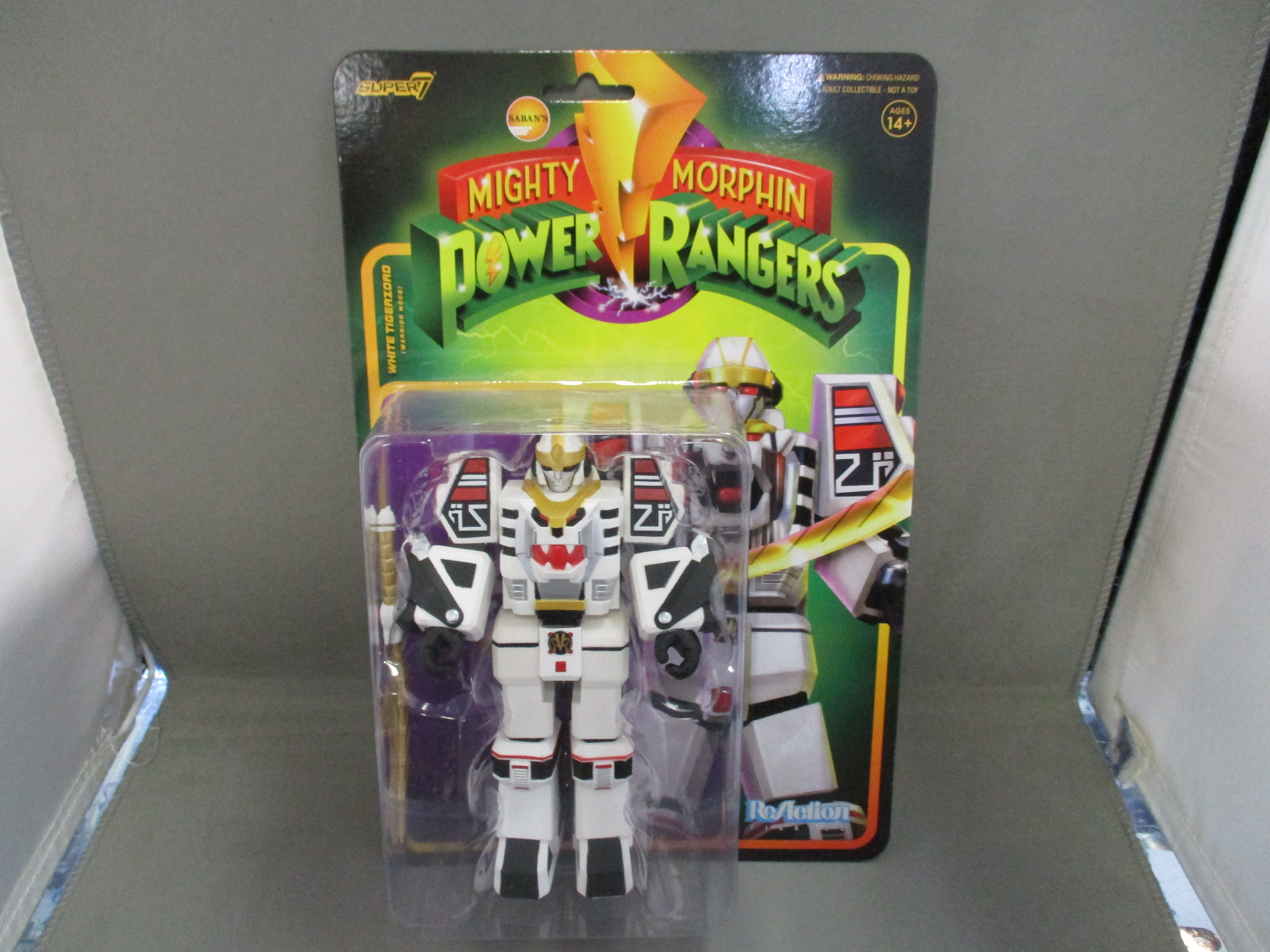 Super7 Mighty Morphin' Power Rangers ReAction White Tigerzord (warrior mode)