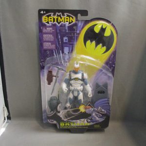 DC Batman Arctic Shield Batman