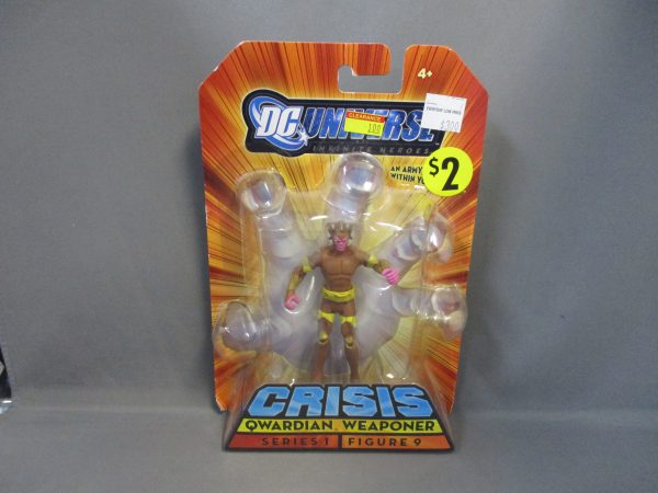 DC Universe Crisis Series 1 Qwardian Weaponer